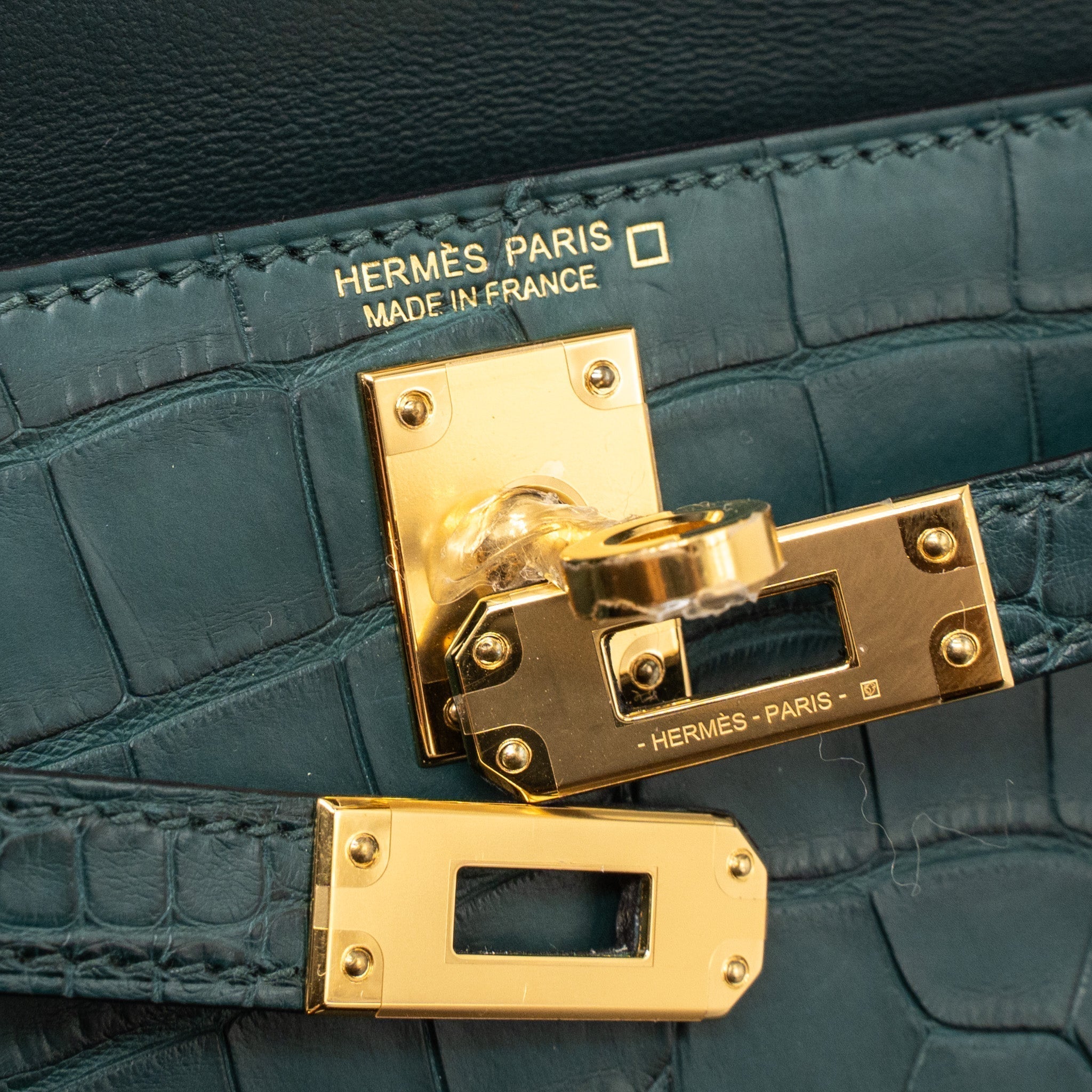 hermes-mini-kelly-ii-alligator-mississippiensis-matte-6o-vert-cypres-ghw-stamp-u