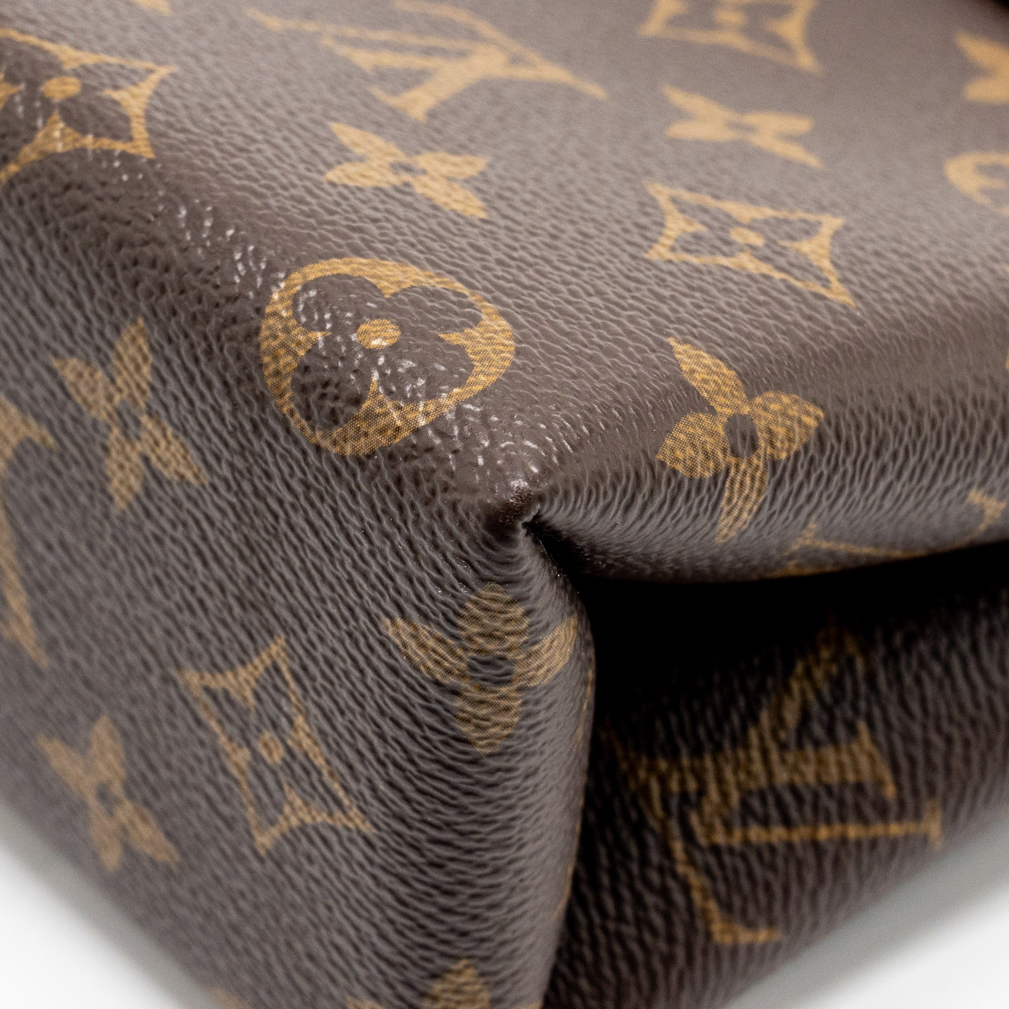 louis-vuitton-locky-bb-monogram-canvas-leather-black-ghw