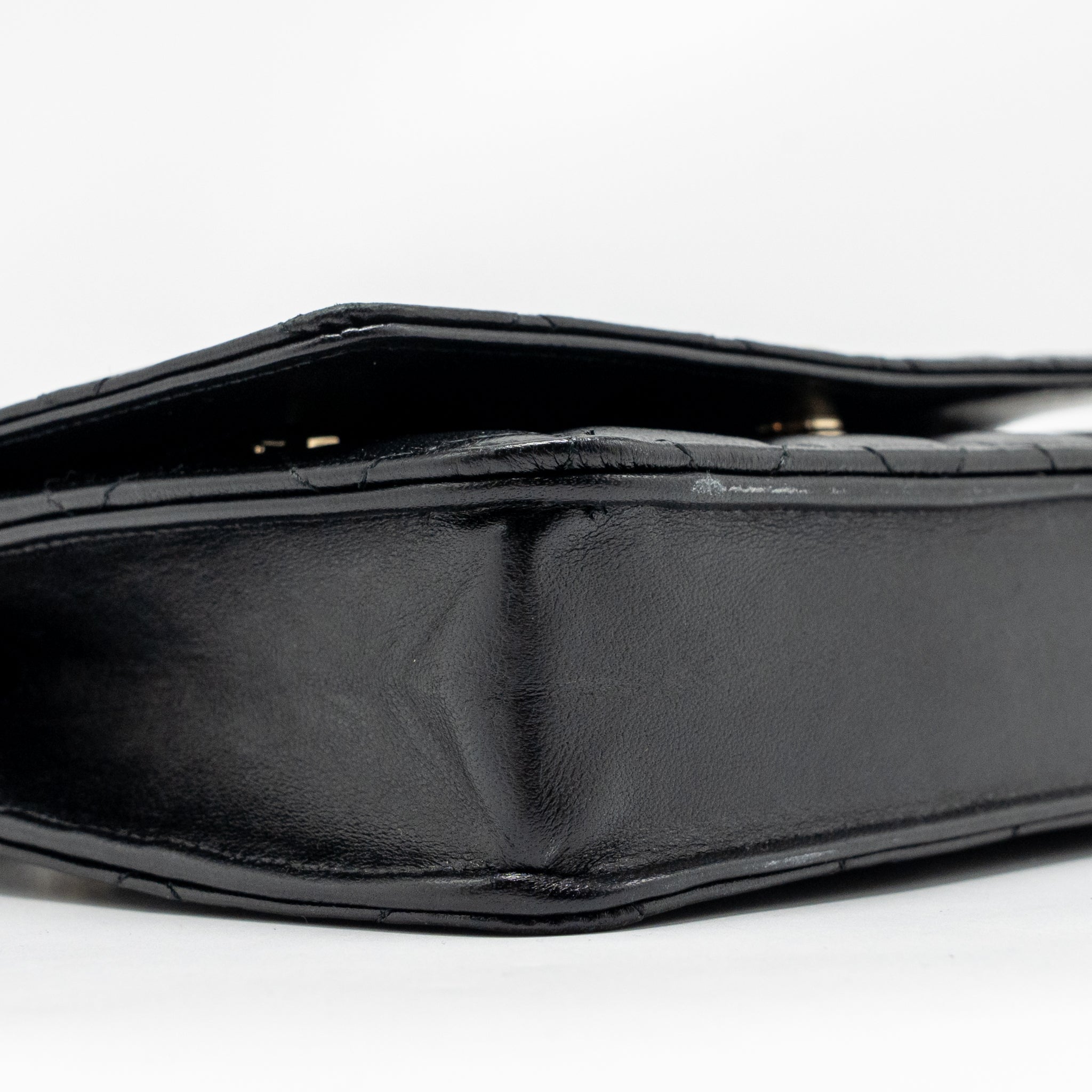 chanel-coco-charm-wallet-on-chain-lambskin-black-lghw-1