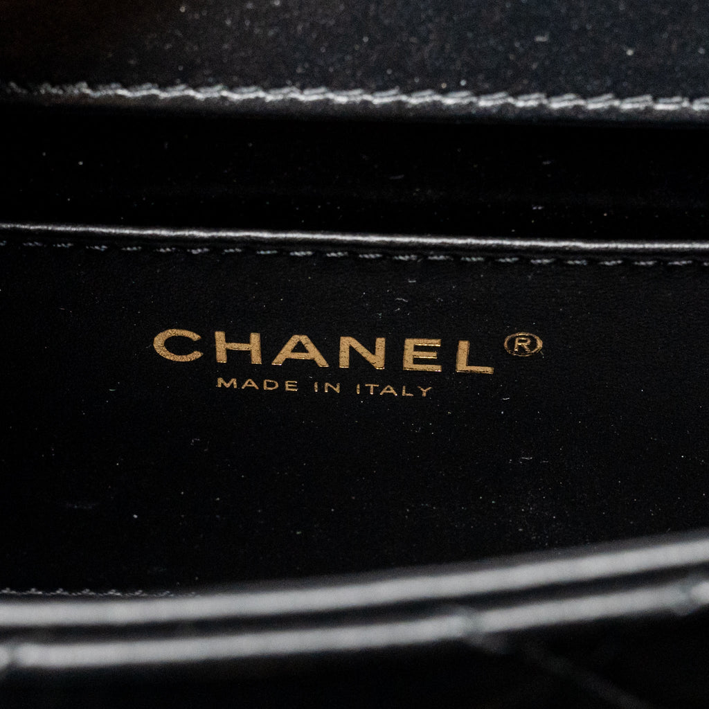 chanel-gold-crush-flap-bag-calfskin-black-ghw-microchip-copy-1