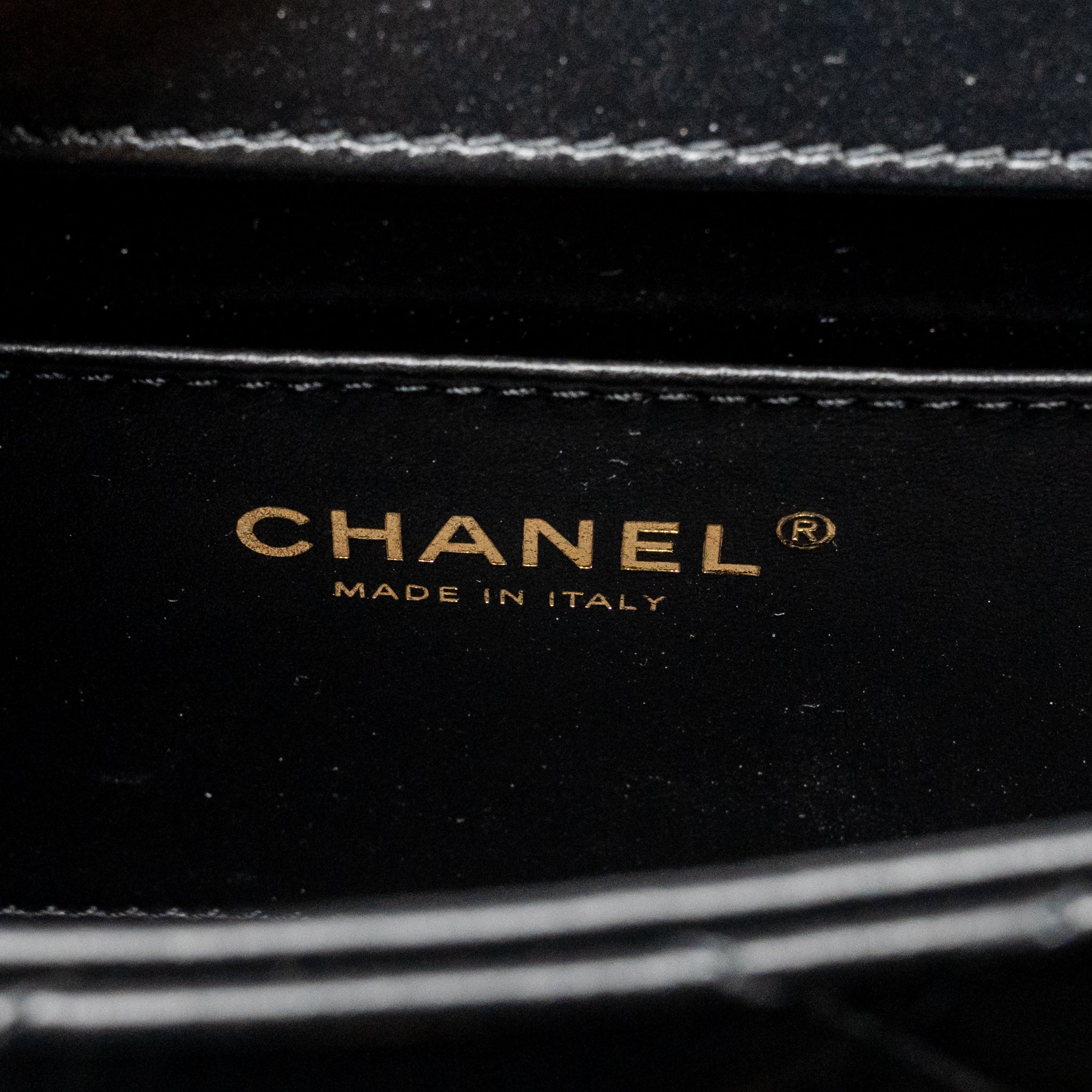 chanel-gold-crush-flap-bag-calfskin-black-ghw-microchip-copy-1