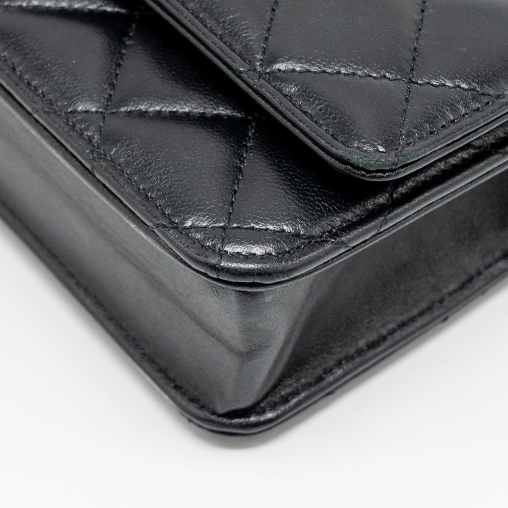 chanel-coco-charm-wallet-on-chain-lambskin-black-lghw-1