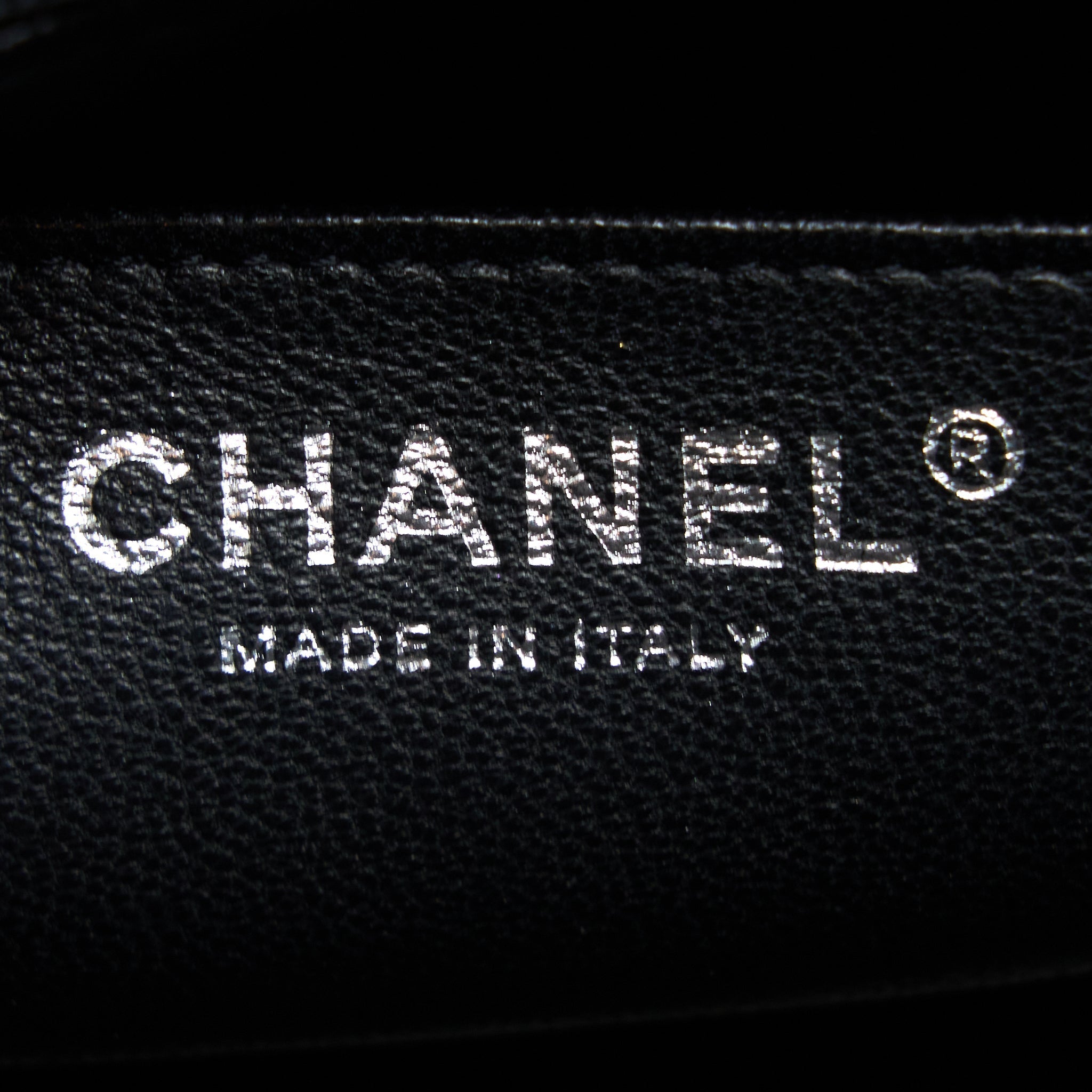 chanel-jumbo-single-flap-bag-caviar-black-shw-1