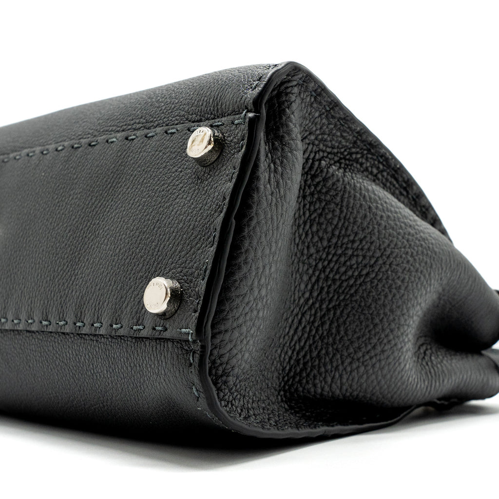 fendi-medium-peekaboo-bag-selleria-leather-shw