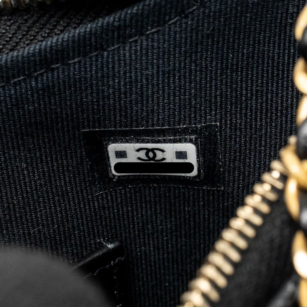chanel-23k-small-19-hobo-shoulder-bag-calfskin-black-ghw-microchip-copy