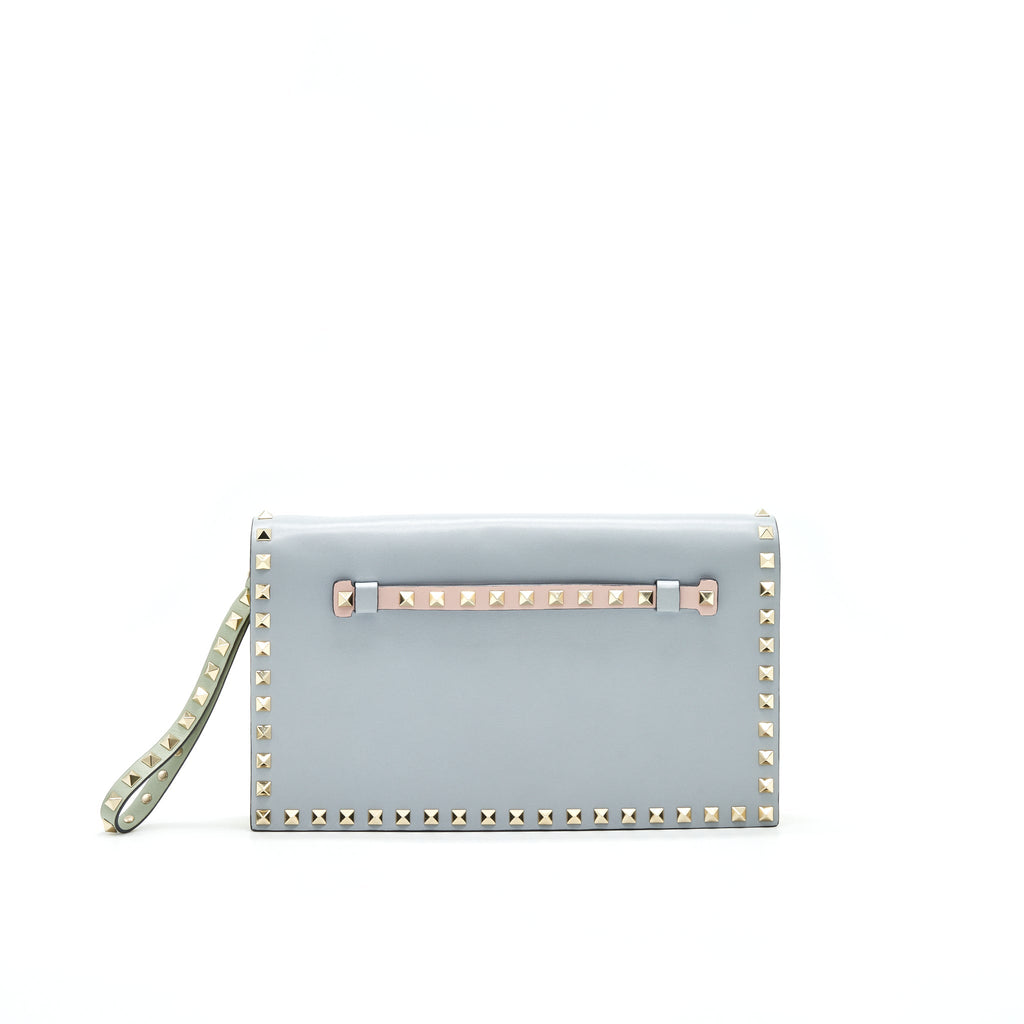 valentino-garavani-rockstud-leather-clutch-bag-multicolored