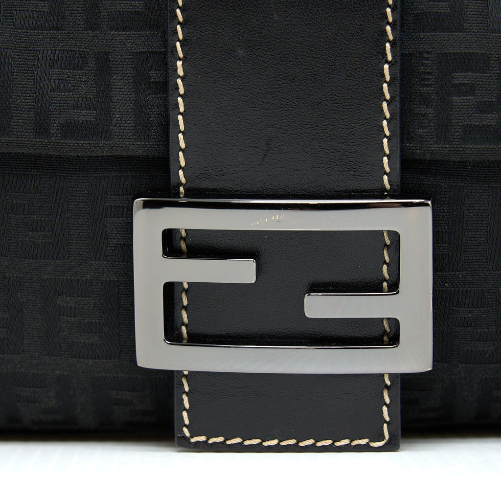 fendi-zucca-baguette-canvas-black-with-black-hardware
