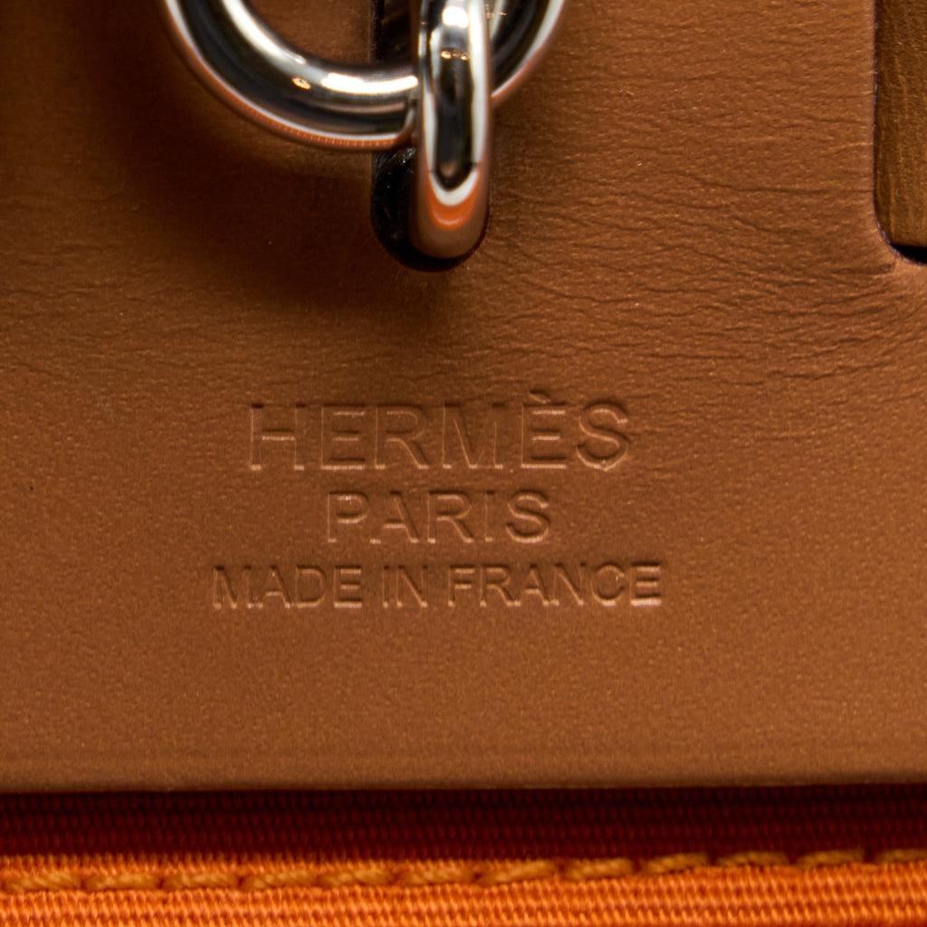 hermes-herbag-31-zip-bag-canvas-orange-shw-stamp-square-h