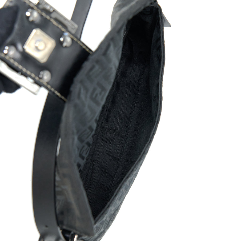 fendi-zucca-baguette-canvas-black-with-black-hardware