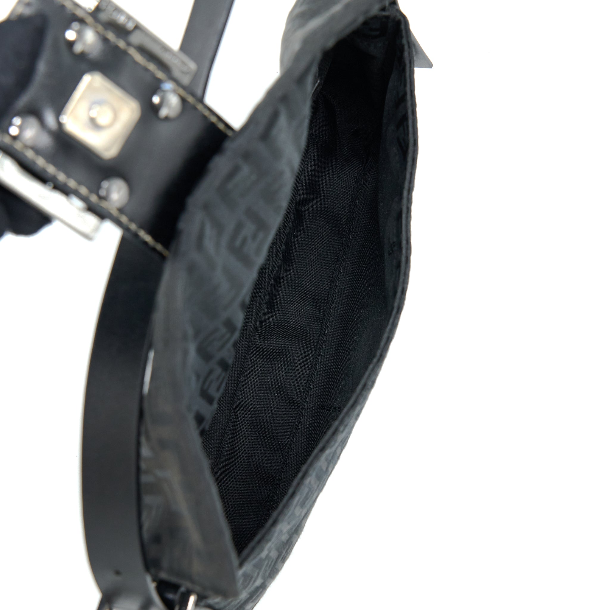 fendi-zucca-baguette-canvas-black-with-black-hardware