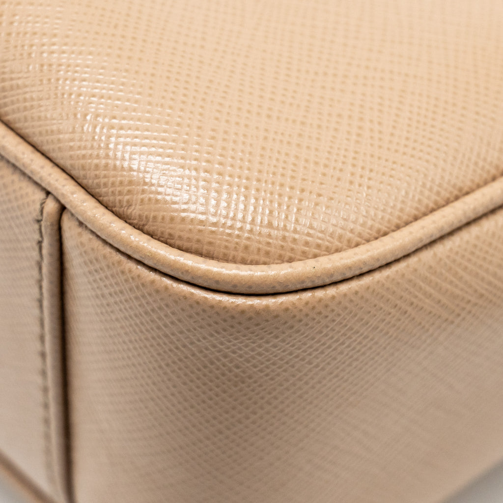 prada-beige