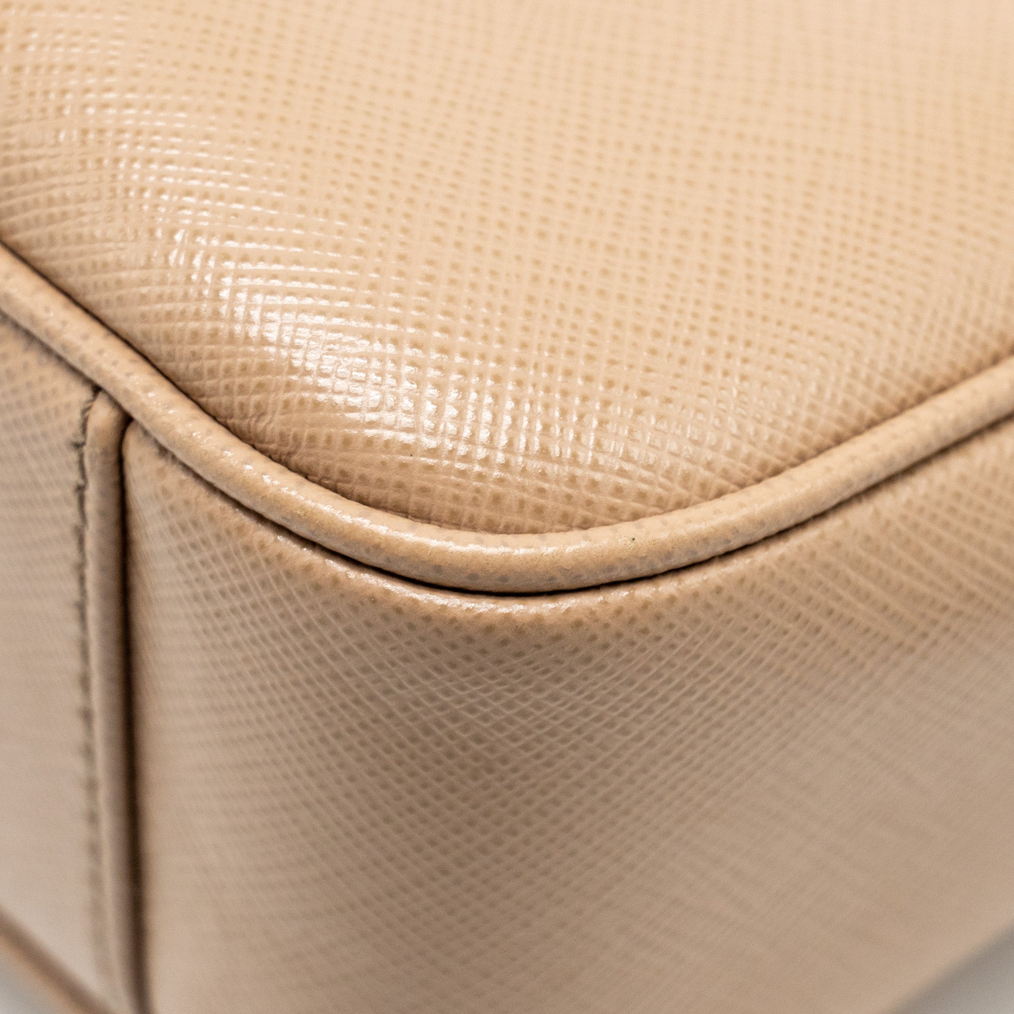 prada-beige