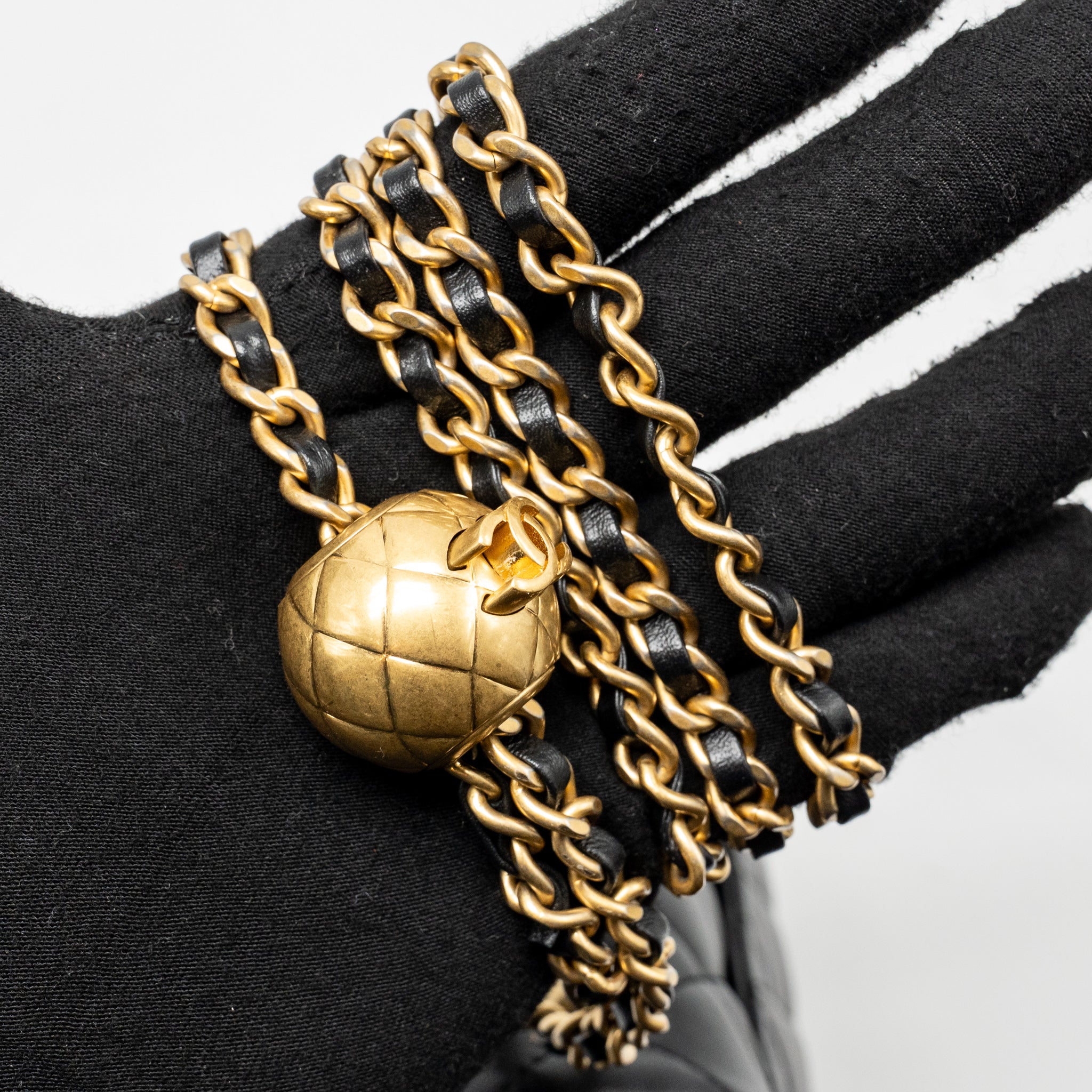 chanel-pearl-crush-mini-rectangular-flap-bag-lambskin-black-ghw-microchip-copy-3