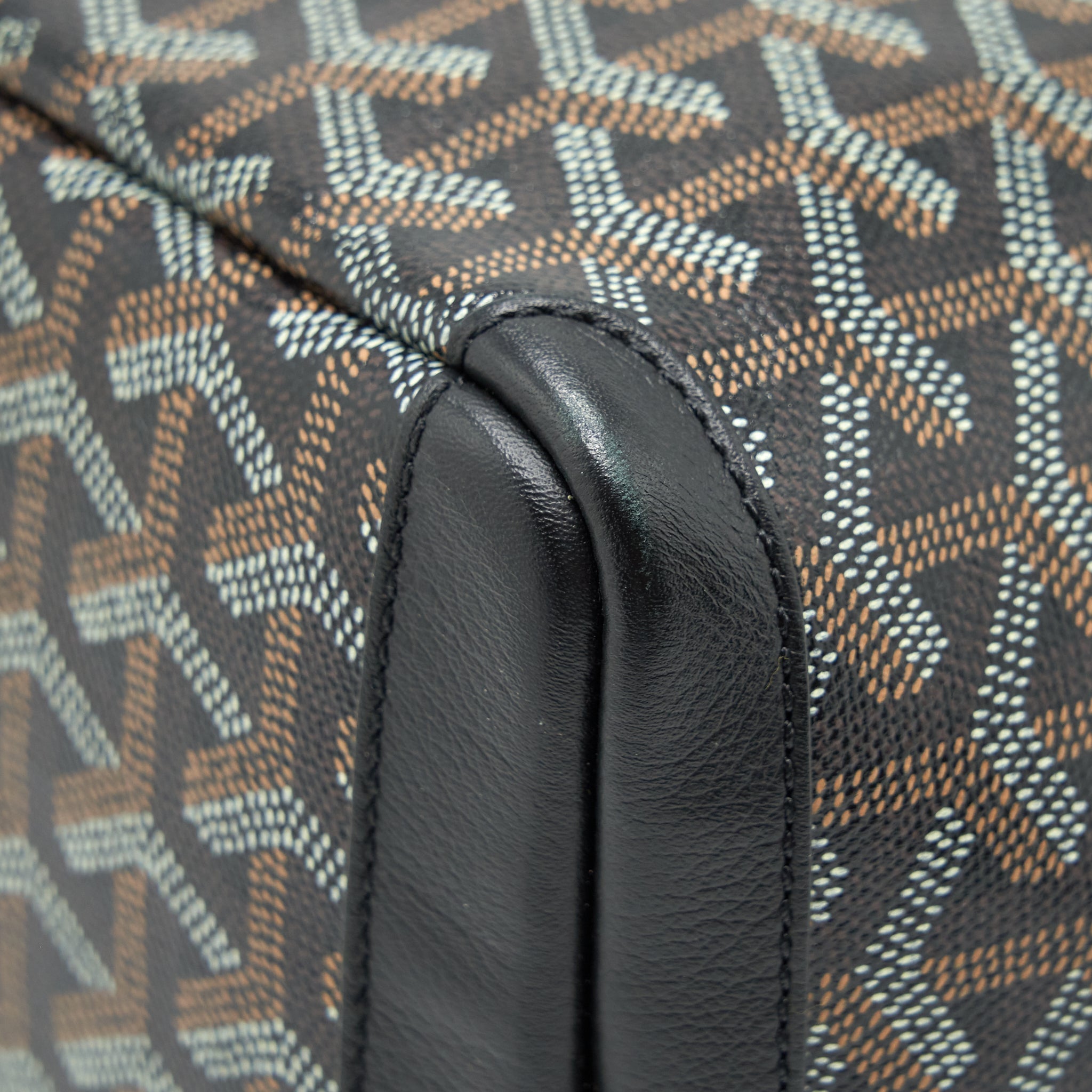 goyard-black-violet-goyardine-coated-canvas-tote-bag-1