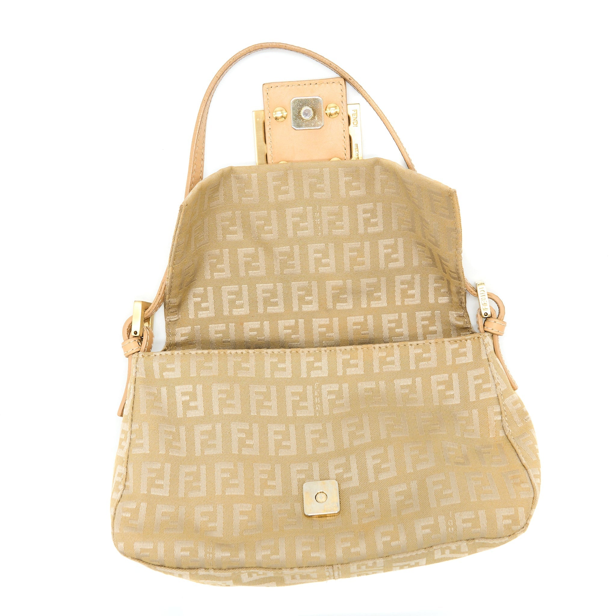 fendi-mini-mamma-baguette-canvas-beige-ghw