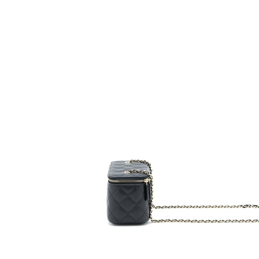 chanel-long-vanity-with-chain-caviar-black-lghw