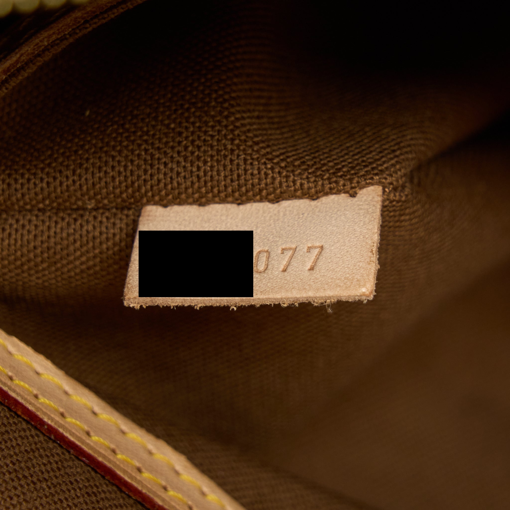louis-vuitton-tote-bag-monogram-canvas-ghw-1