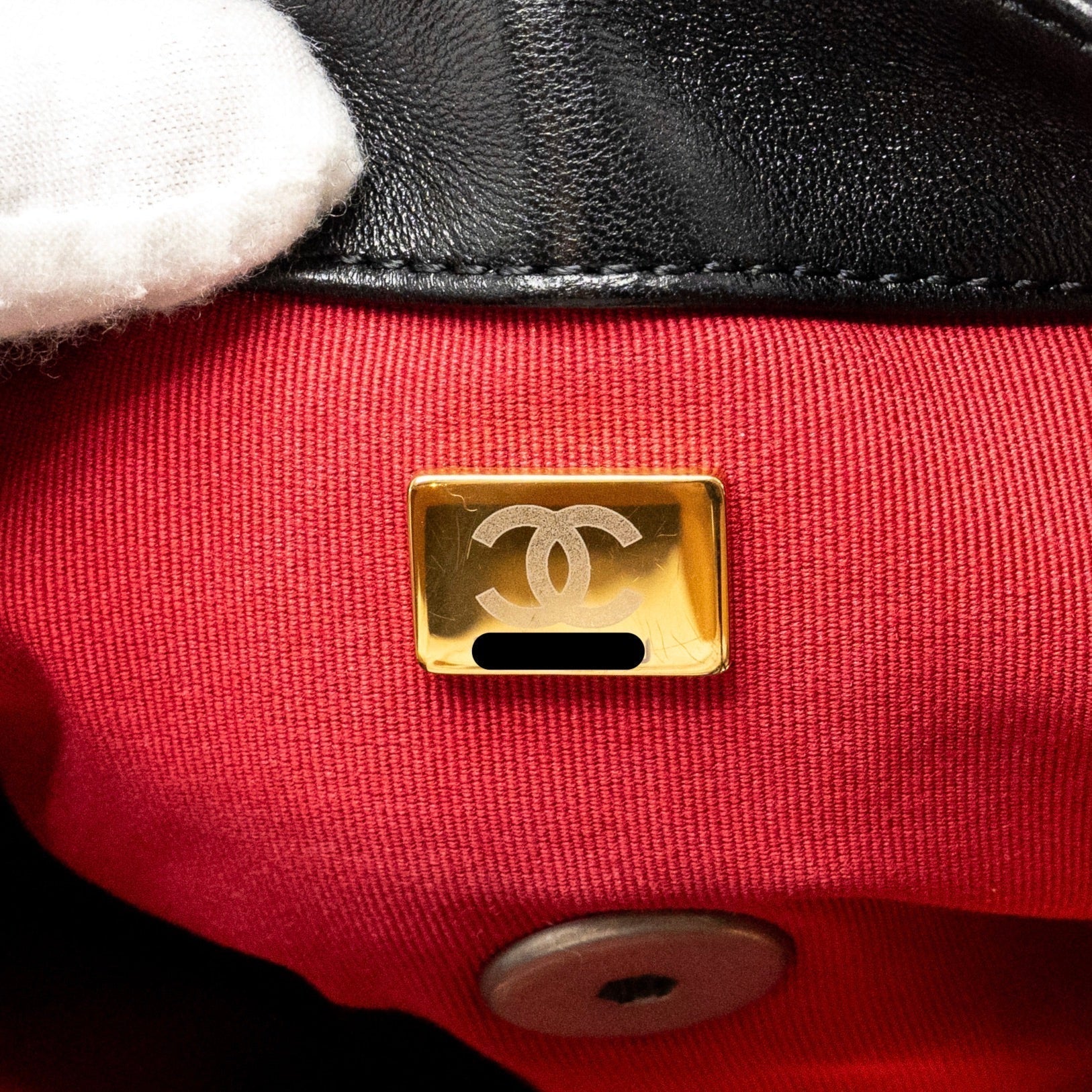 chanel-small-19-bag-lambskin-black-multicolour-hardware-microchip-7