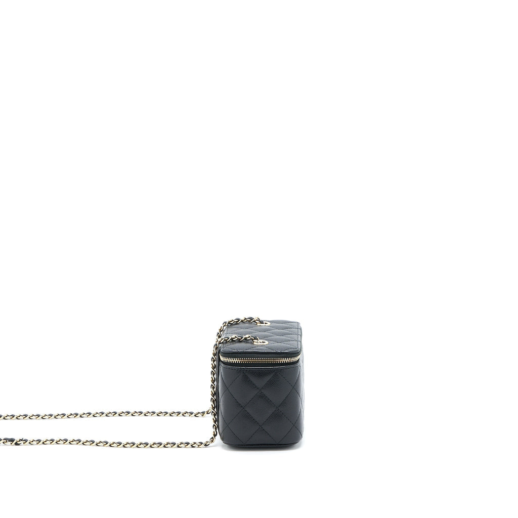 chanel-long-vanity-with-chain-caviar-black-lghw