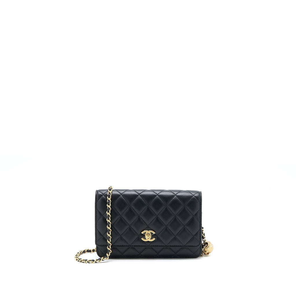 chanel-pearl-crush-wallet-on-chain-lambskin-black-ghw-microchip-5
