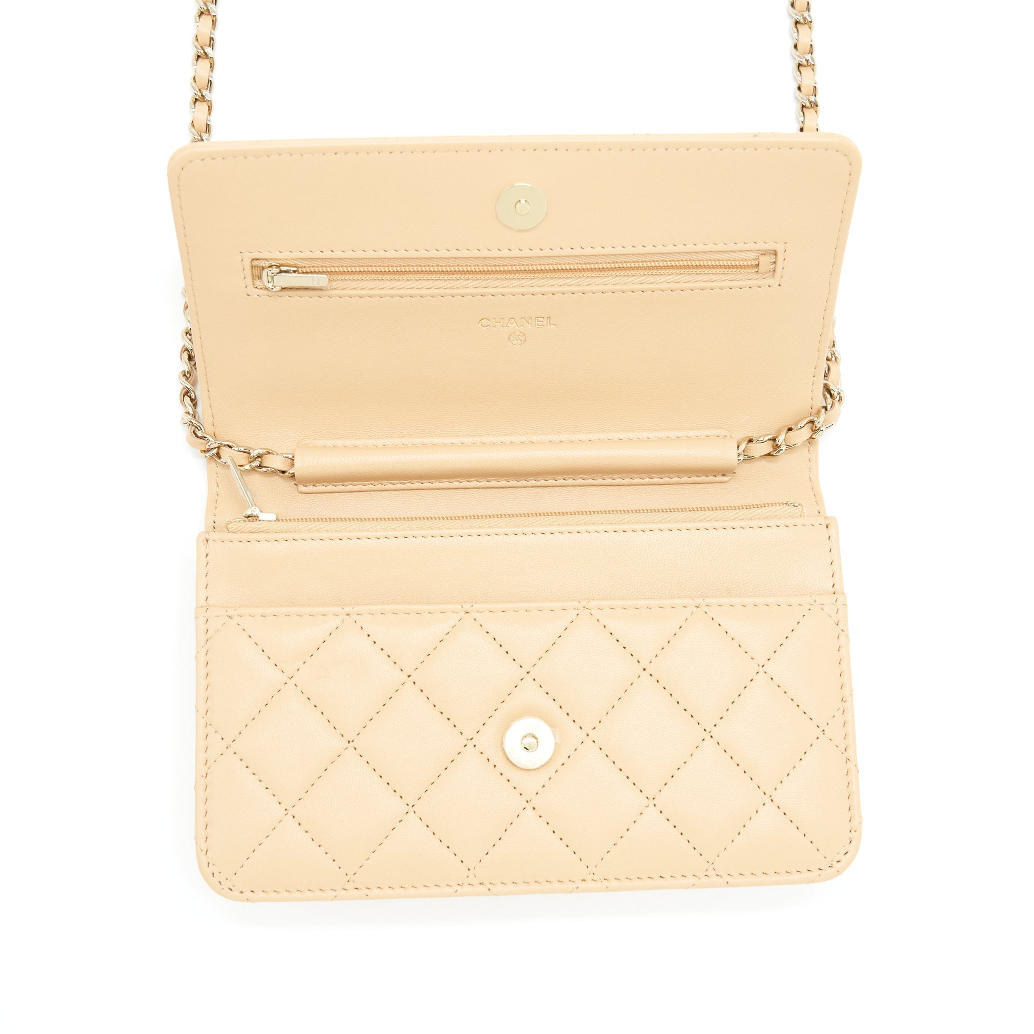 chanel-classic-wallet-on-chain-lambskin-beige-lghw-microchip
