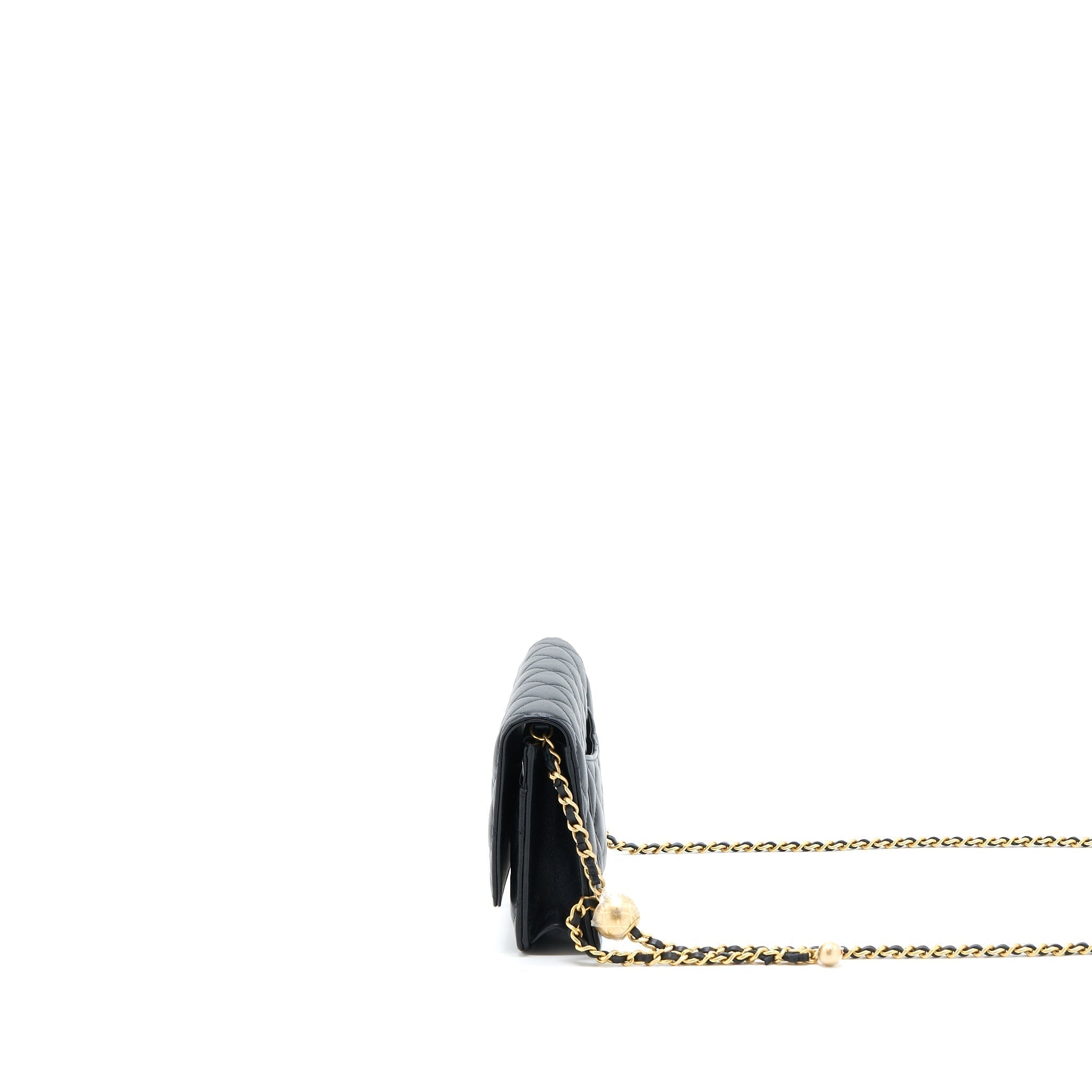 chanel-pearl-crush-wallet-on-chain-lambskin-black-ghw-microchip-5