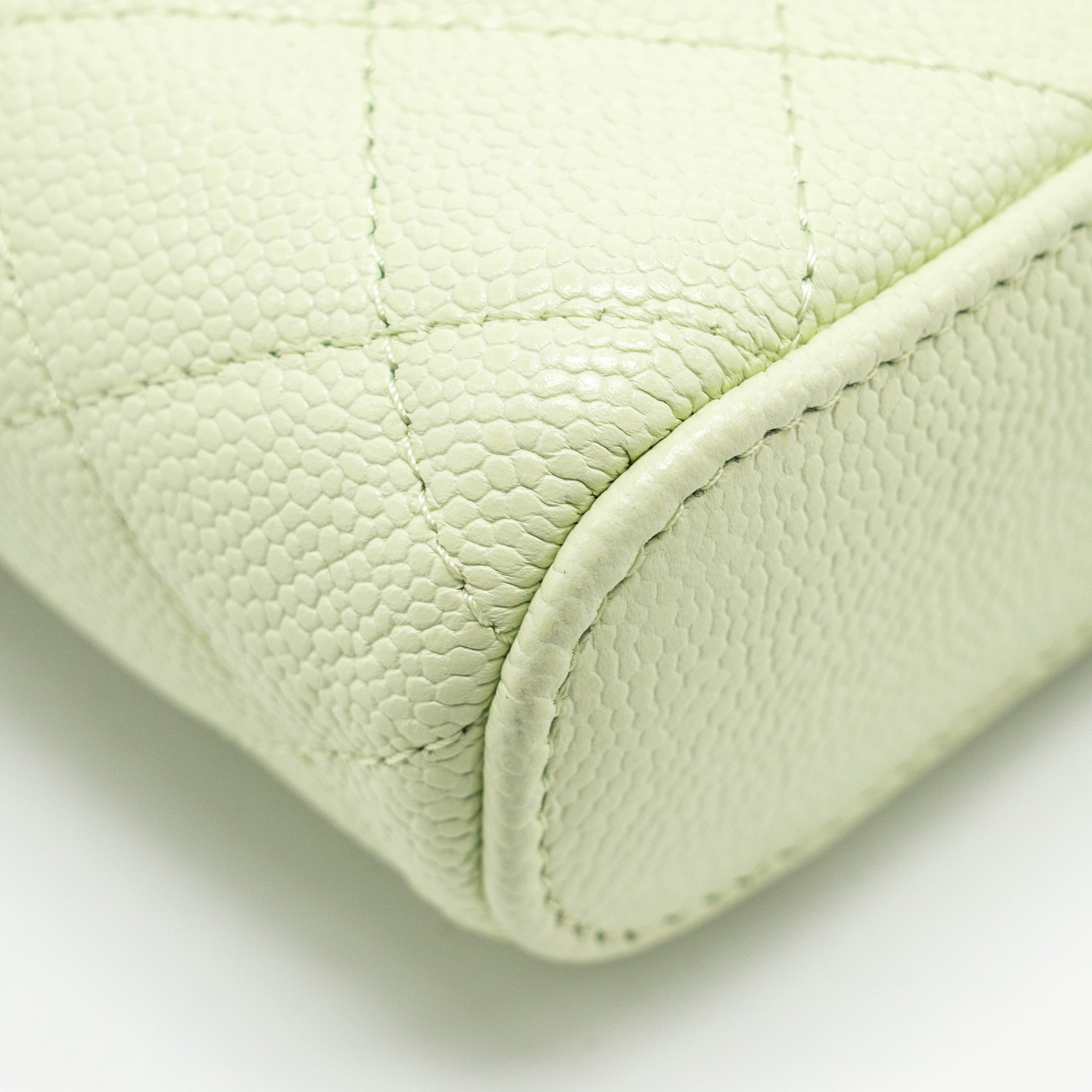 chanel-mini-bag-green