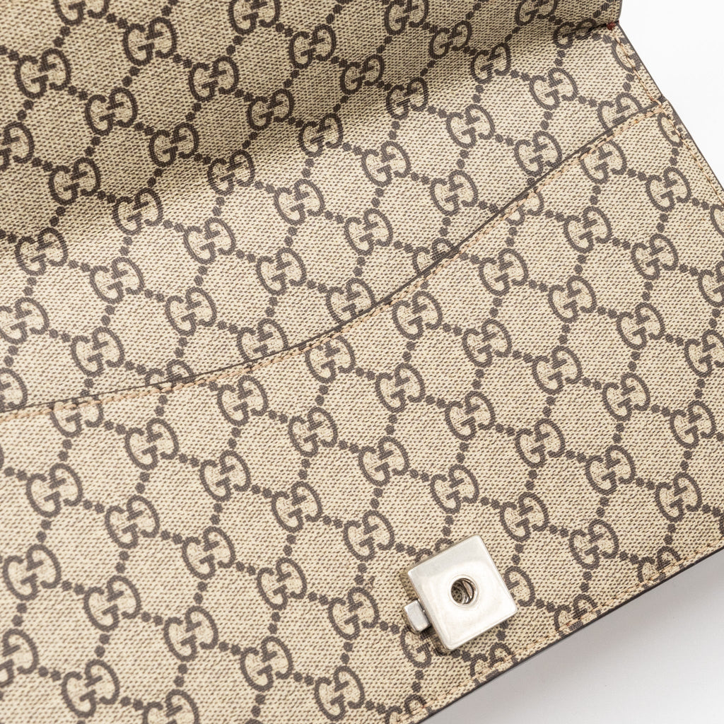 gucci-dionysus-shoulder-bag-flower-printed-gg-supreme-canvas-shw-2