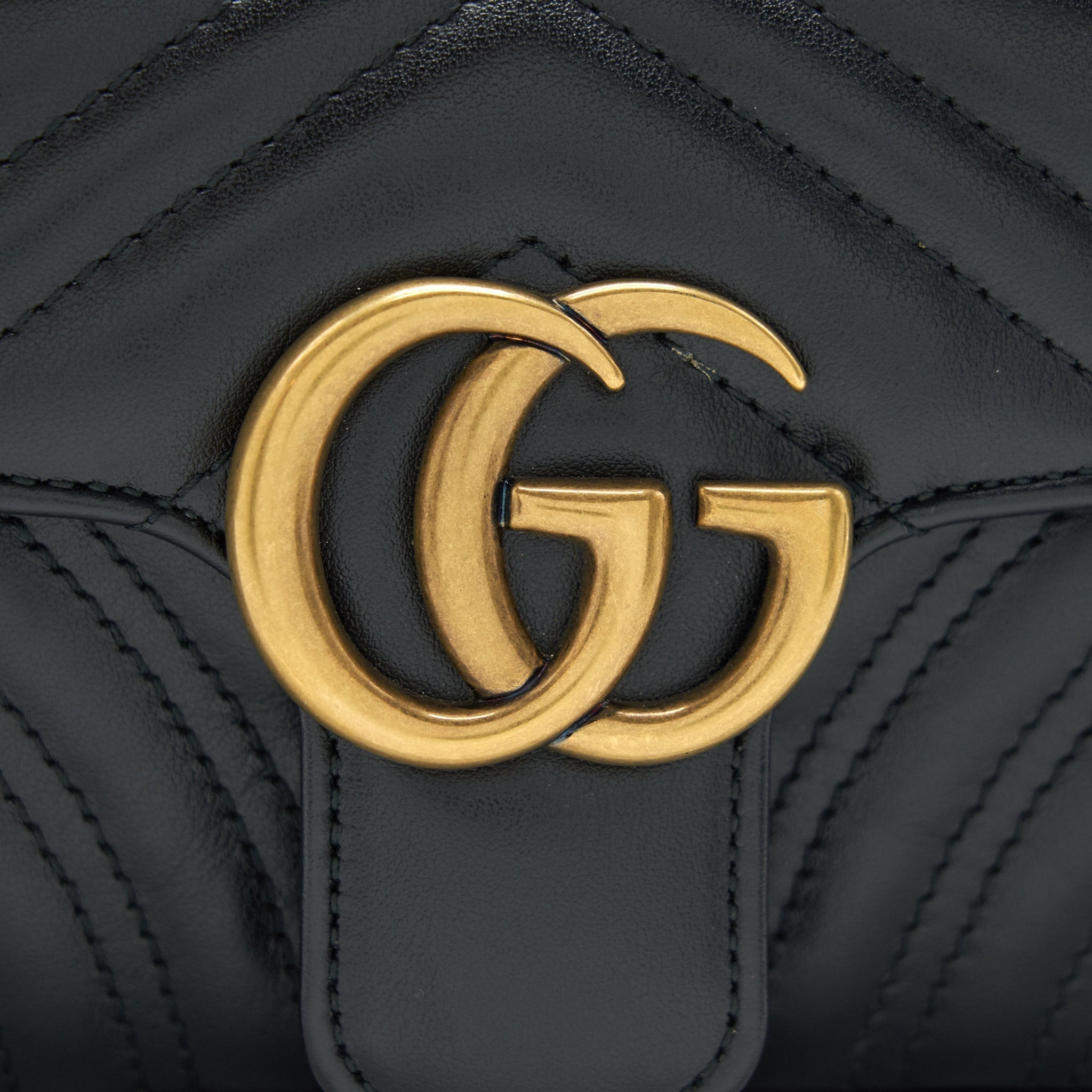 gucci-gg-mini-marmont-black-1