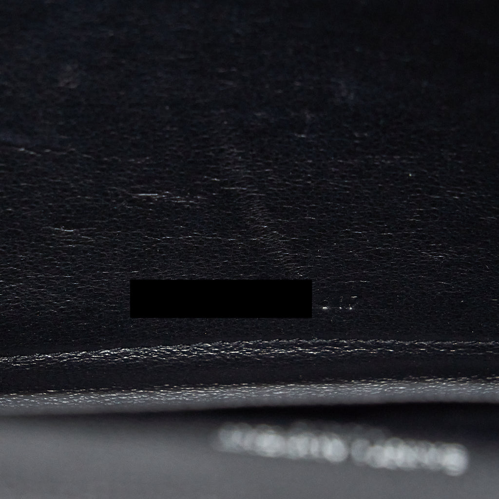 saint-laurent-ysl-chain-wallet-crossbody-bag-grain-calfskin-shw