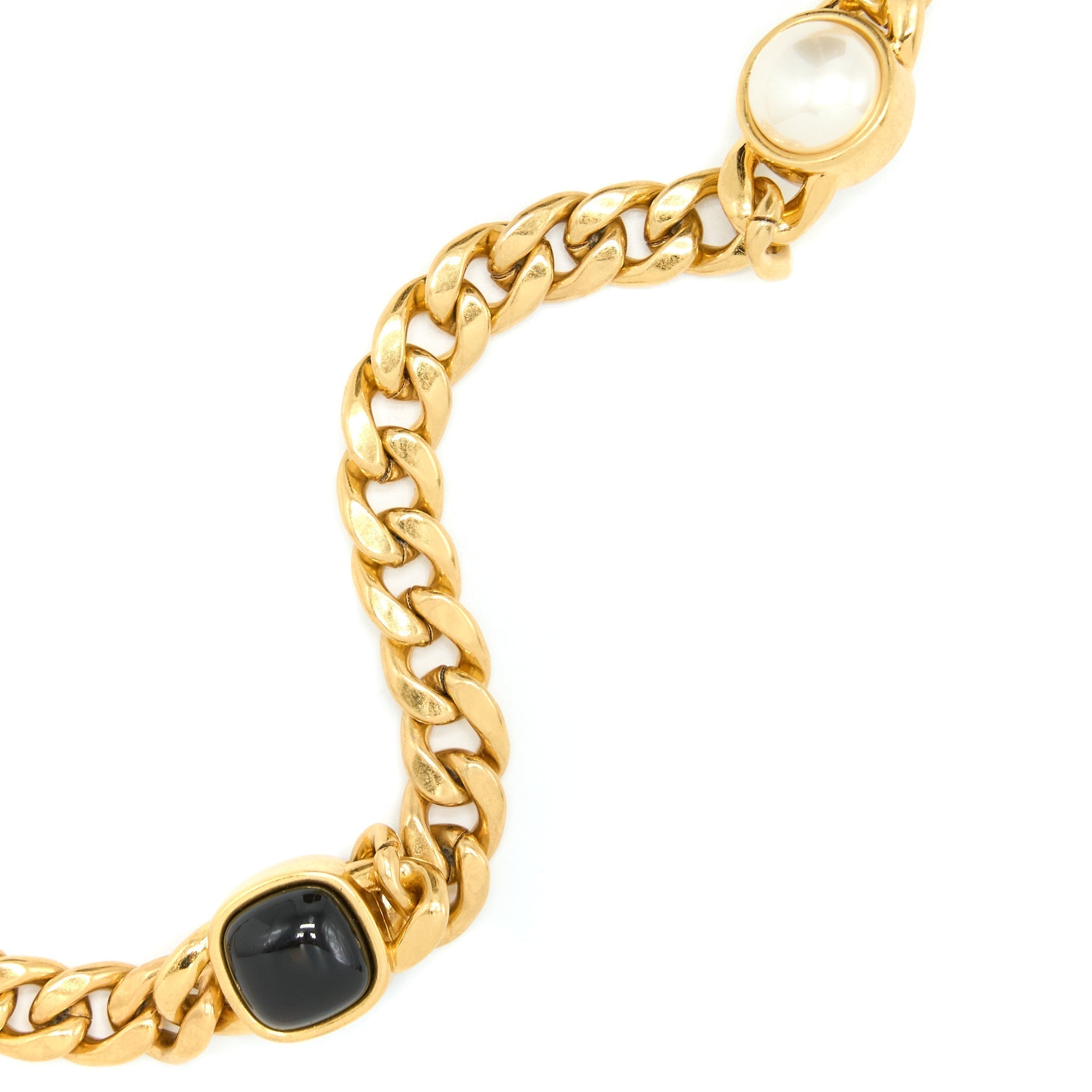 chanel-long-vanity-with-detailed-chain-lambskin-black-ghw