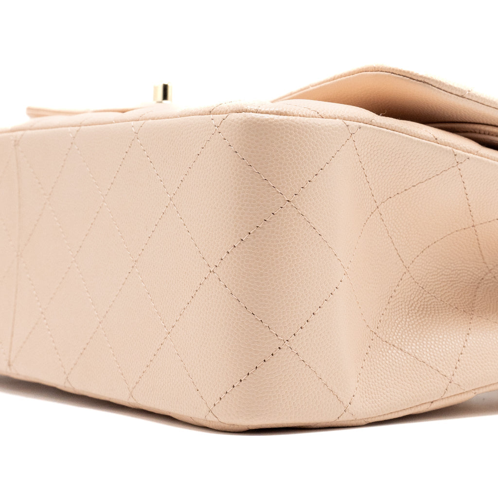 chanel-jumbo-classic-double-flap-bag-caviar-beige-ghw-microchip