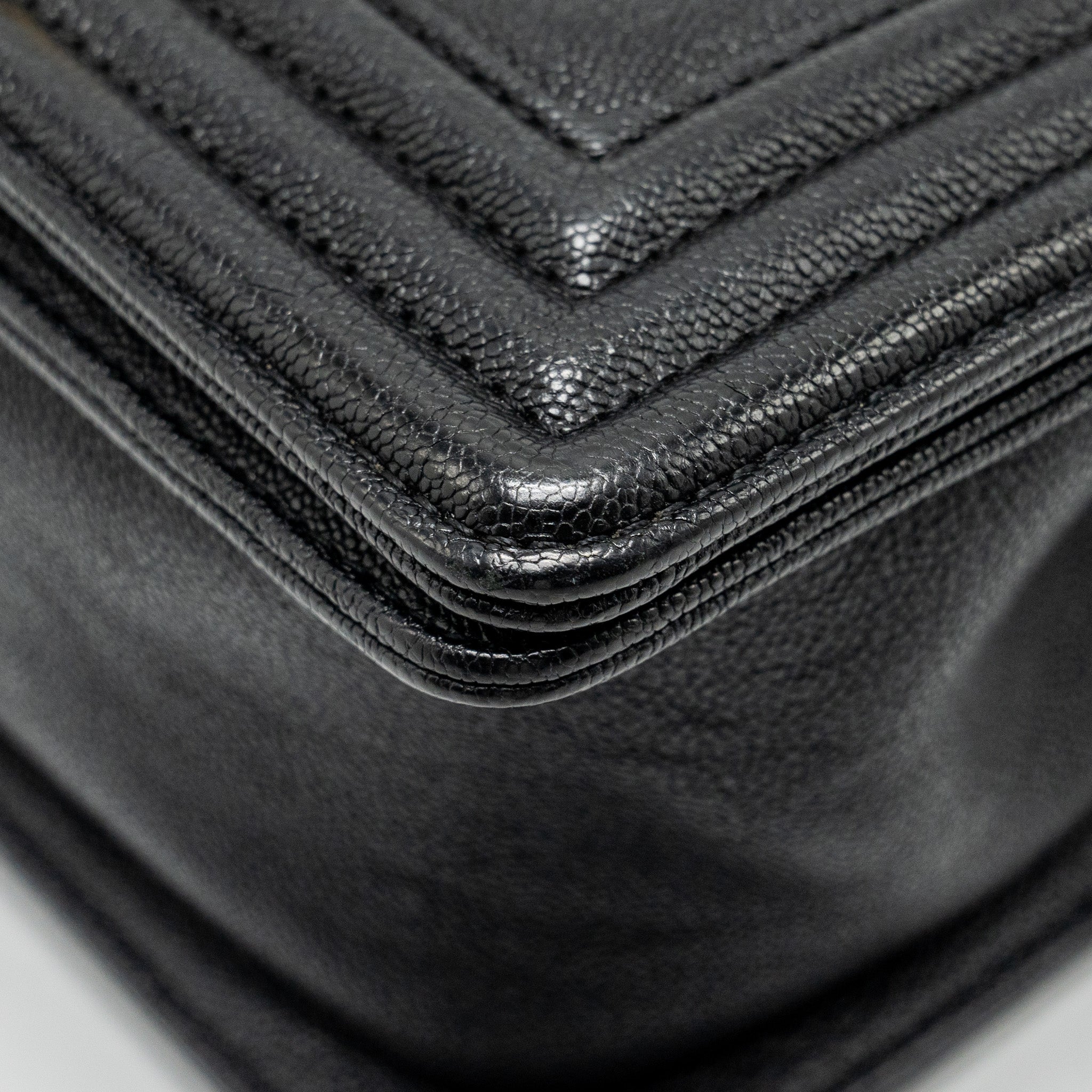 chanel-chevron-small-boy-bag-calfskin-black-ghw