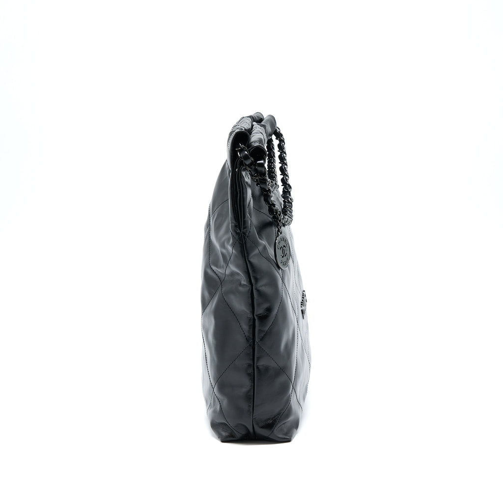 chanel-medium-22-bag-shiny-calfskin-so-black-with-black-hardware-microchip