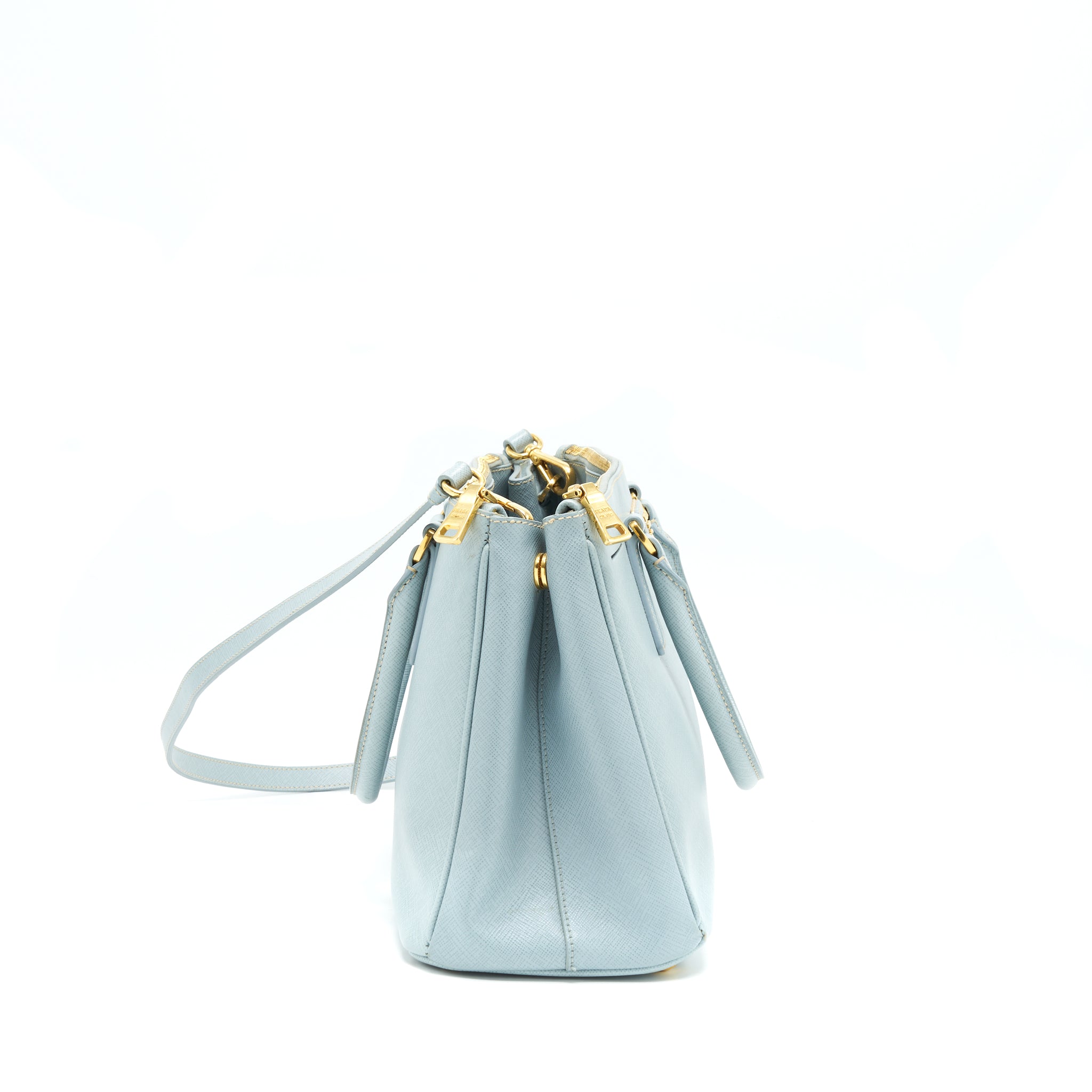 prada-saffiano-leather-tote-bag-light-blue-ghw