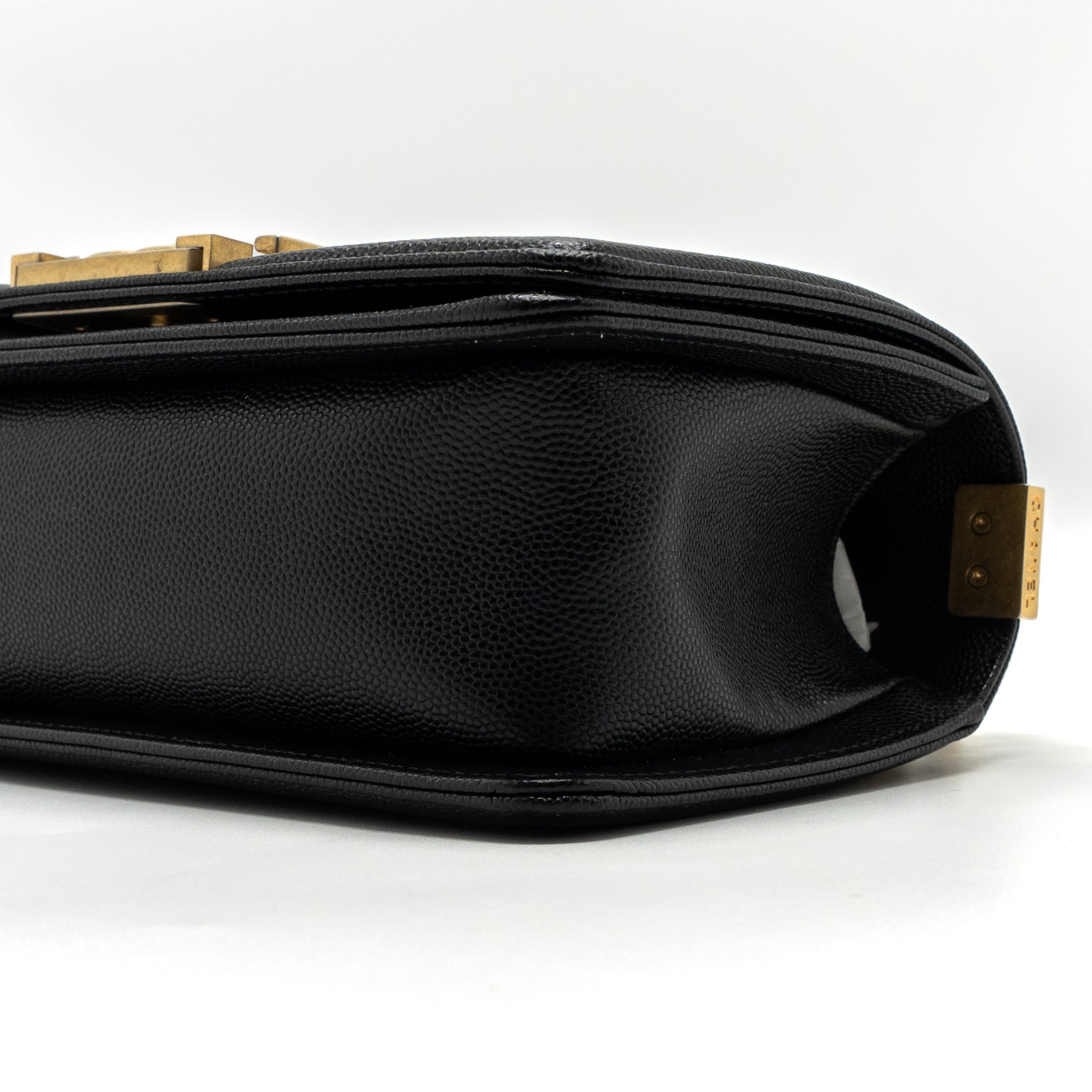 chanel-small-boy-bag-caviar-black-ghw-4