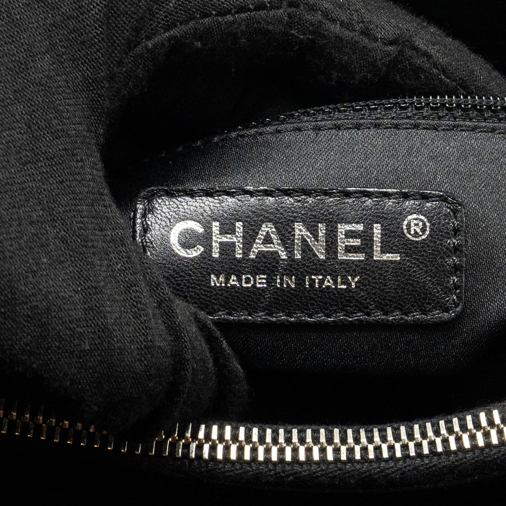 chanel-grand-shopping-tote-bag-caviar-black-shw-3