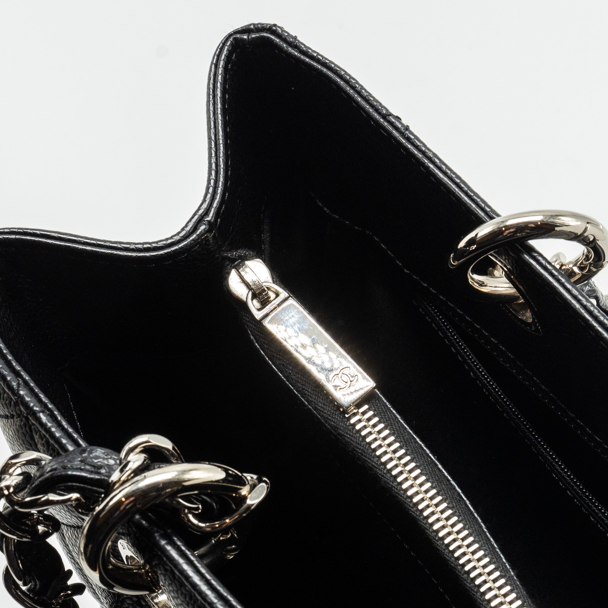 chanel-grand-shopping-tote-bag-caviar-black-shw-3