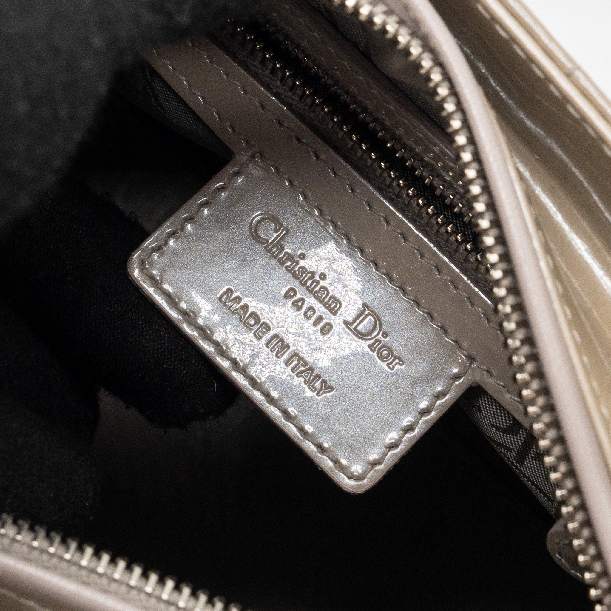 dior-medium-lady-dior-patent-leather-light-grey-shw