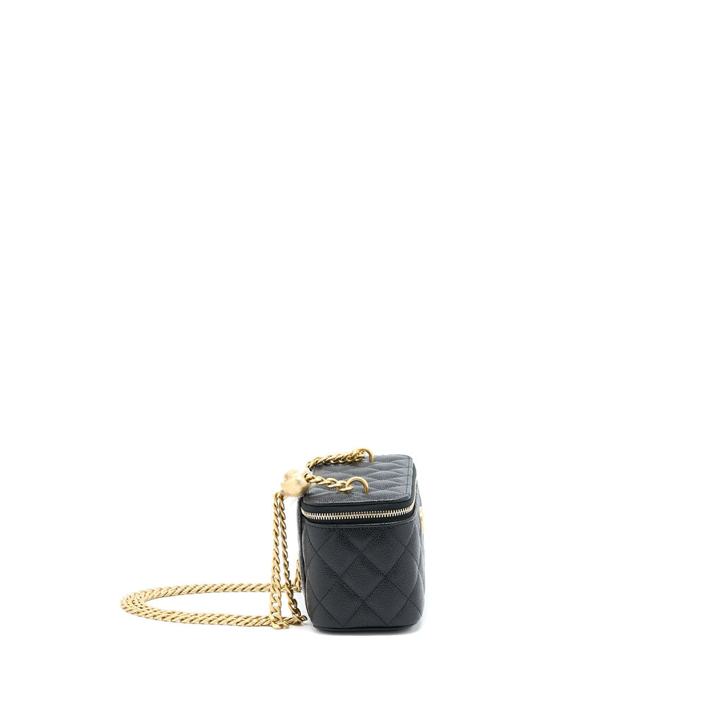 chanel-23p-coco-love-long-vanity-caviar-black-brushed-ghw-microchip