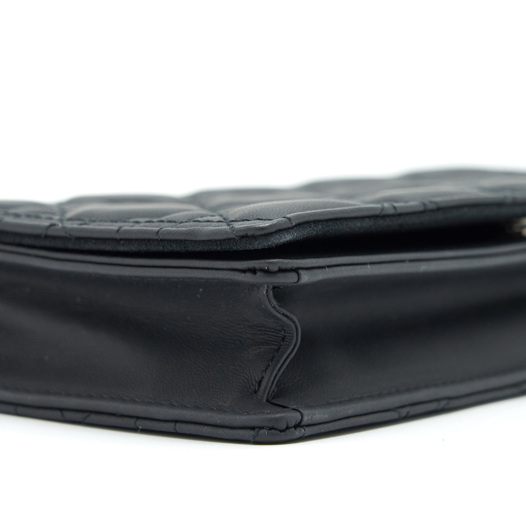 dior-lady-dior-pouch-ultramatte-cannage-calfskin-black-hardware
