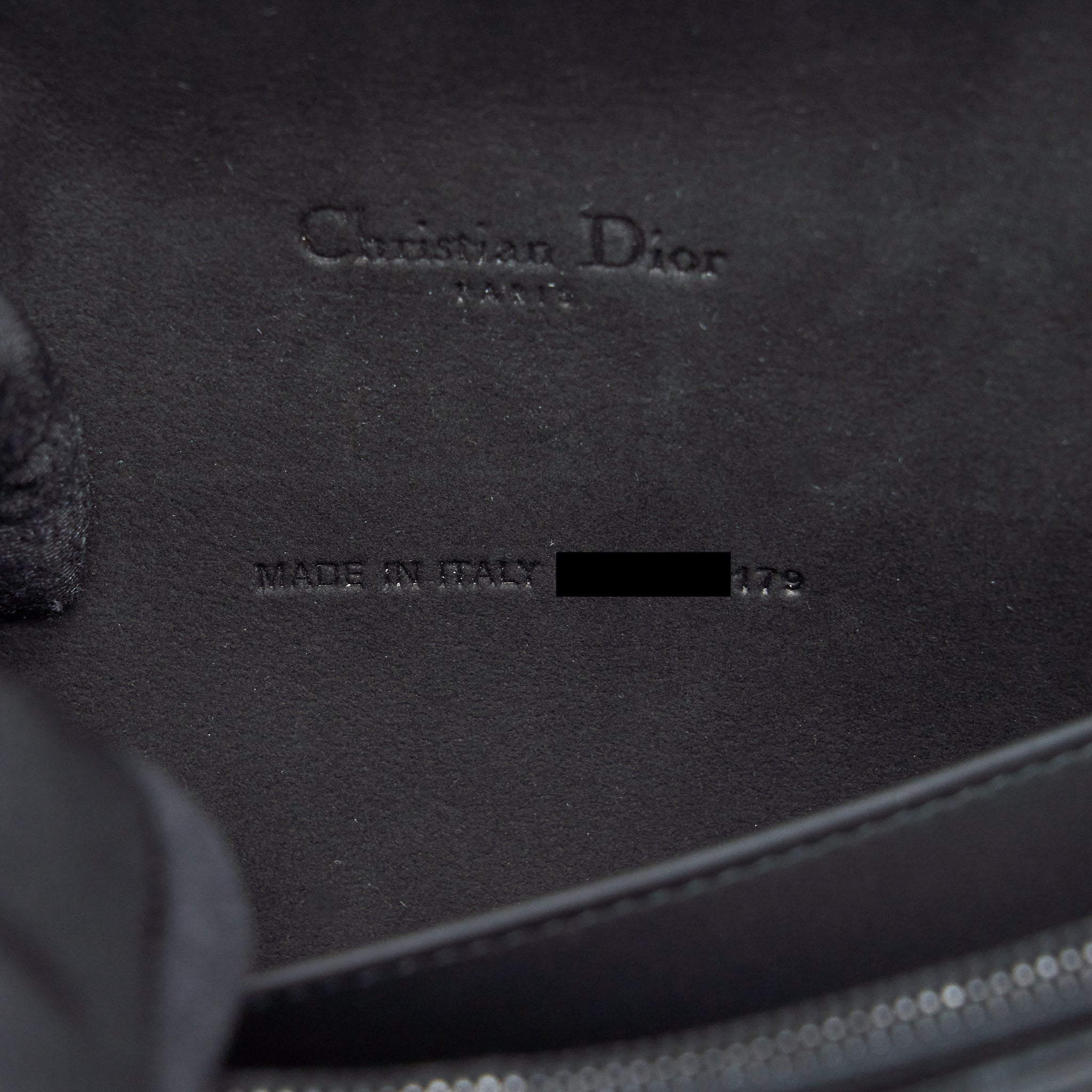 dior-lady-dior-pouch-ultramatte-cannage-calfskin-black-hardware