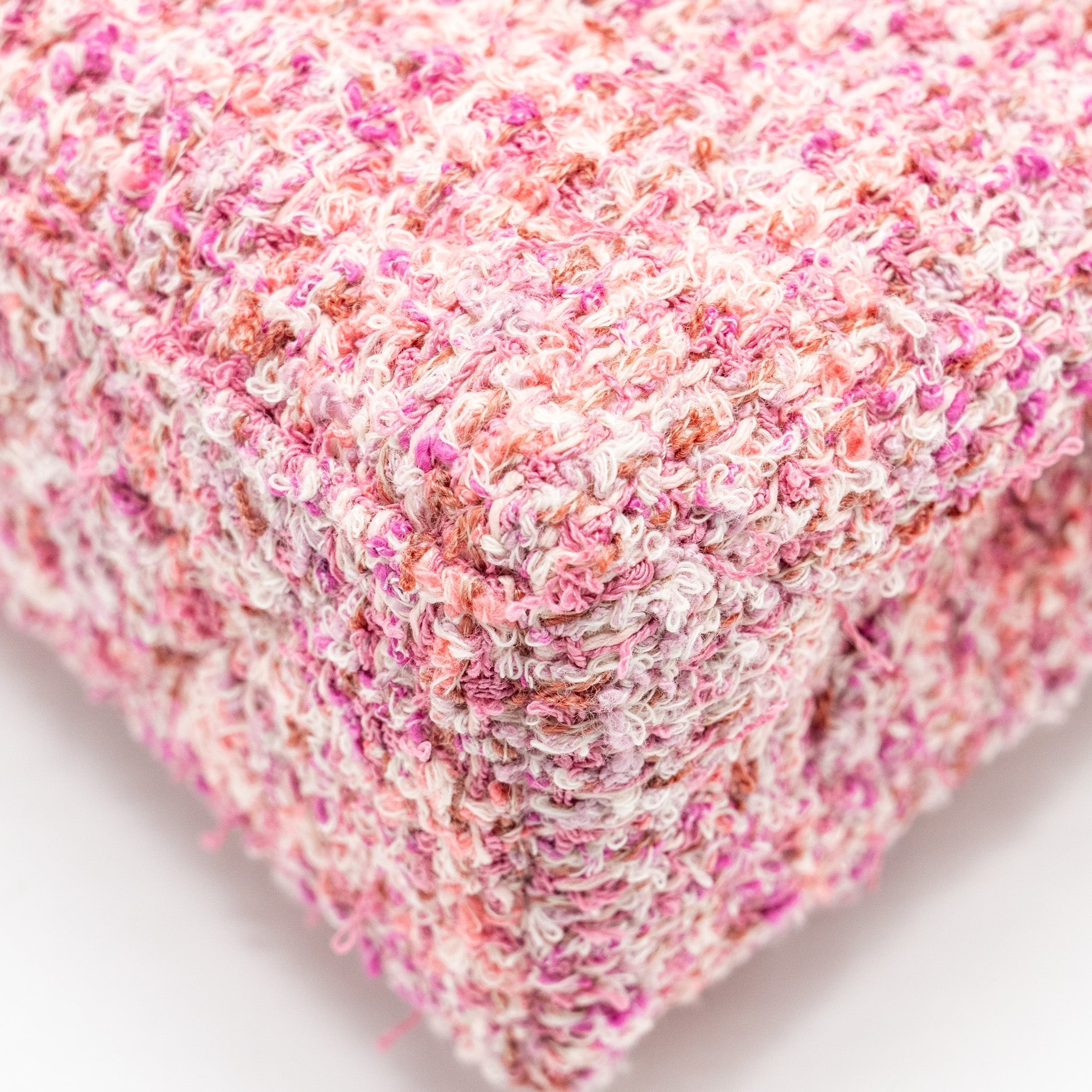chanel-24p-mini-kelly-shopping-tote-tweed-pink-multicolour-ghwmicrochip