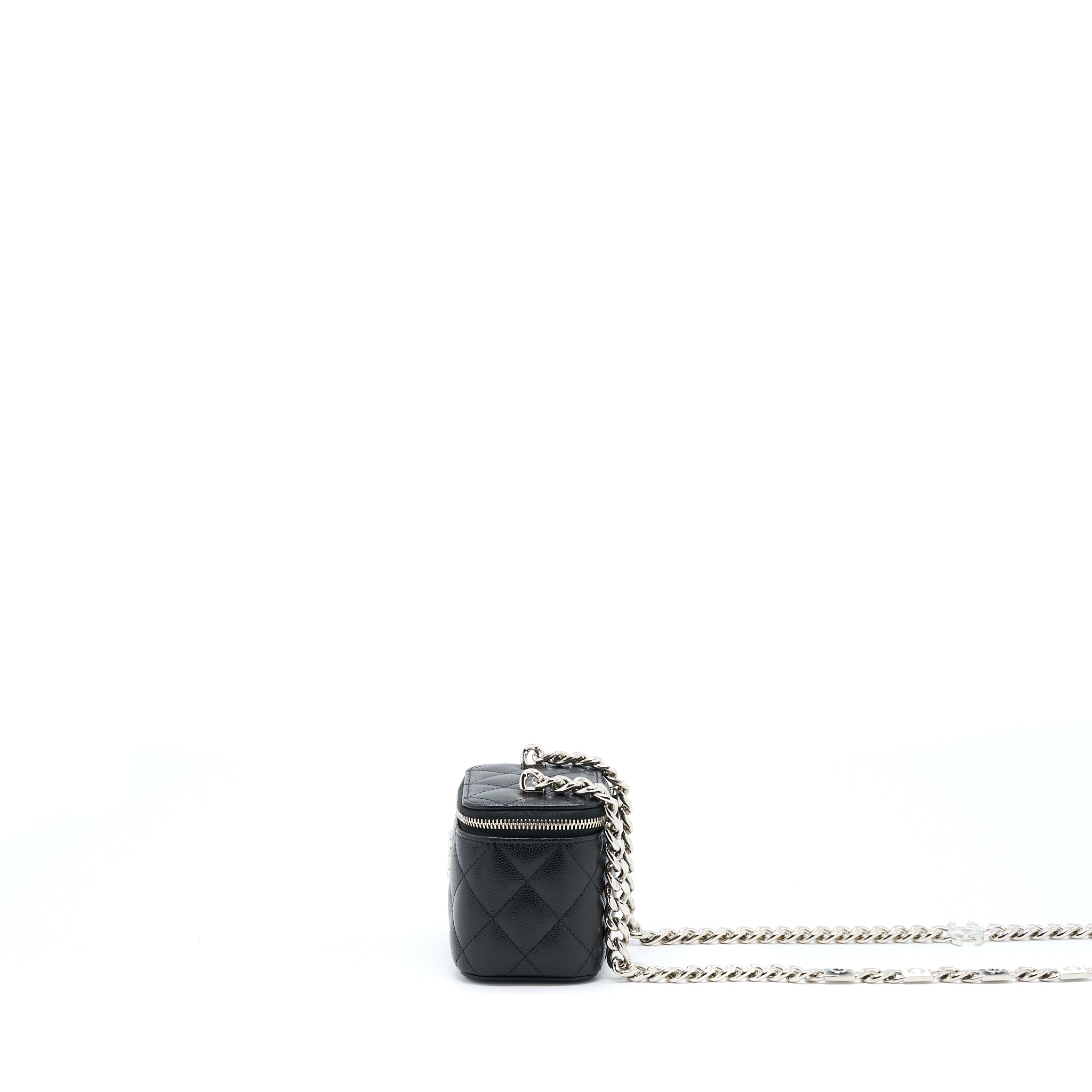 chanel-mini-vanity-with-giant-chain-caviar-black-shw