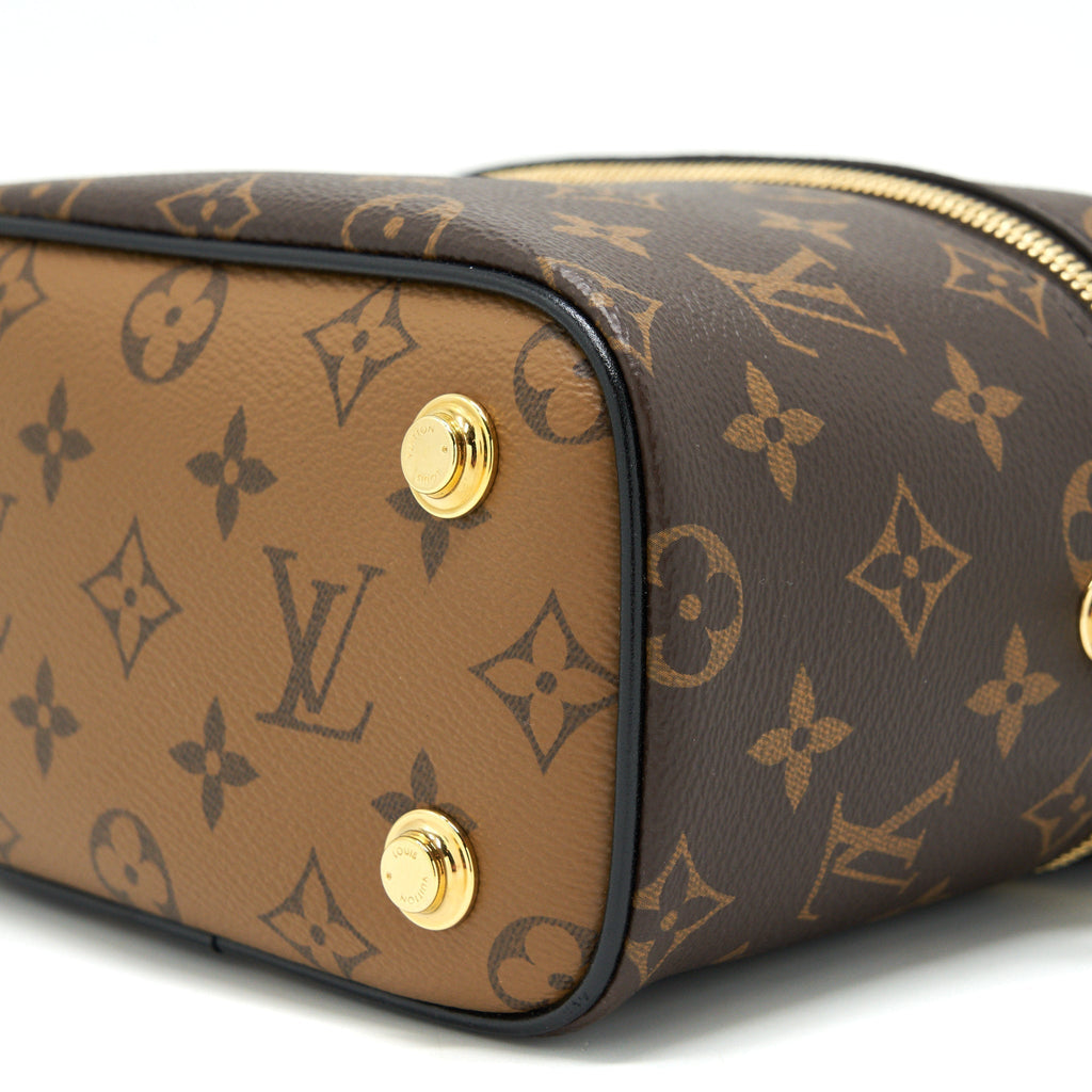 louis-vuitton-vanity-pm-monogram-canvas-2