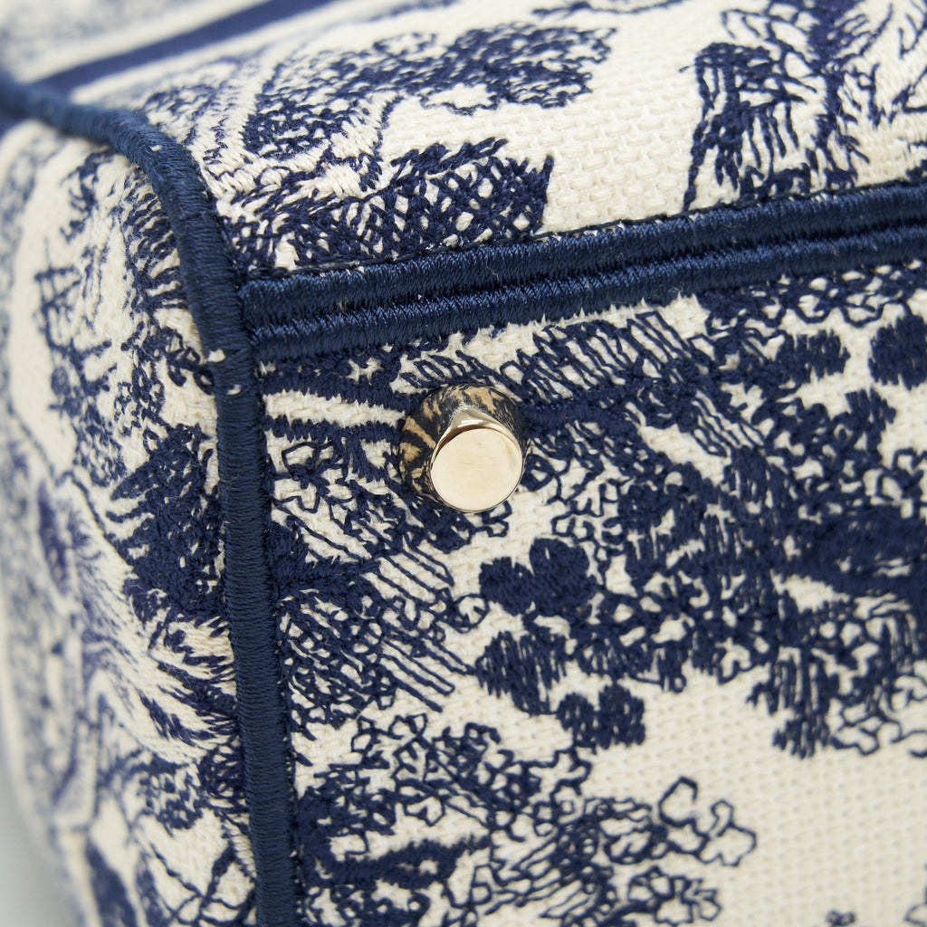 dior-medium-lady-dior-d-lite-bag-navy