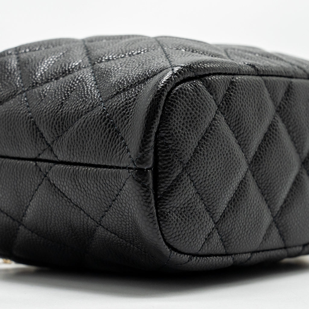 chanel-25c-quilted-hobo-bag-caviar-black-ghwmicrochip