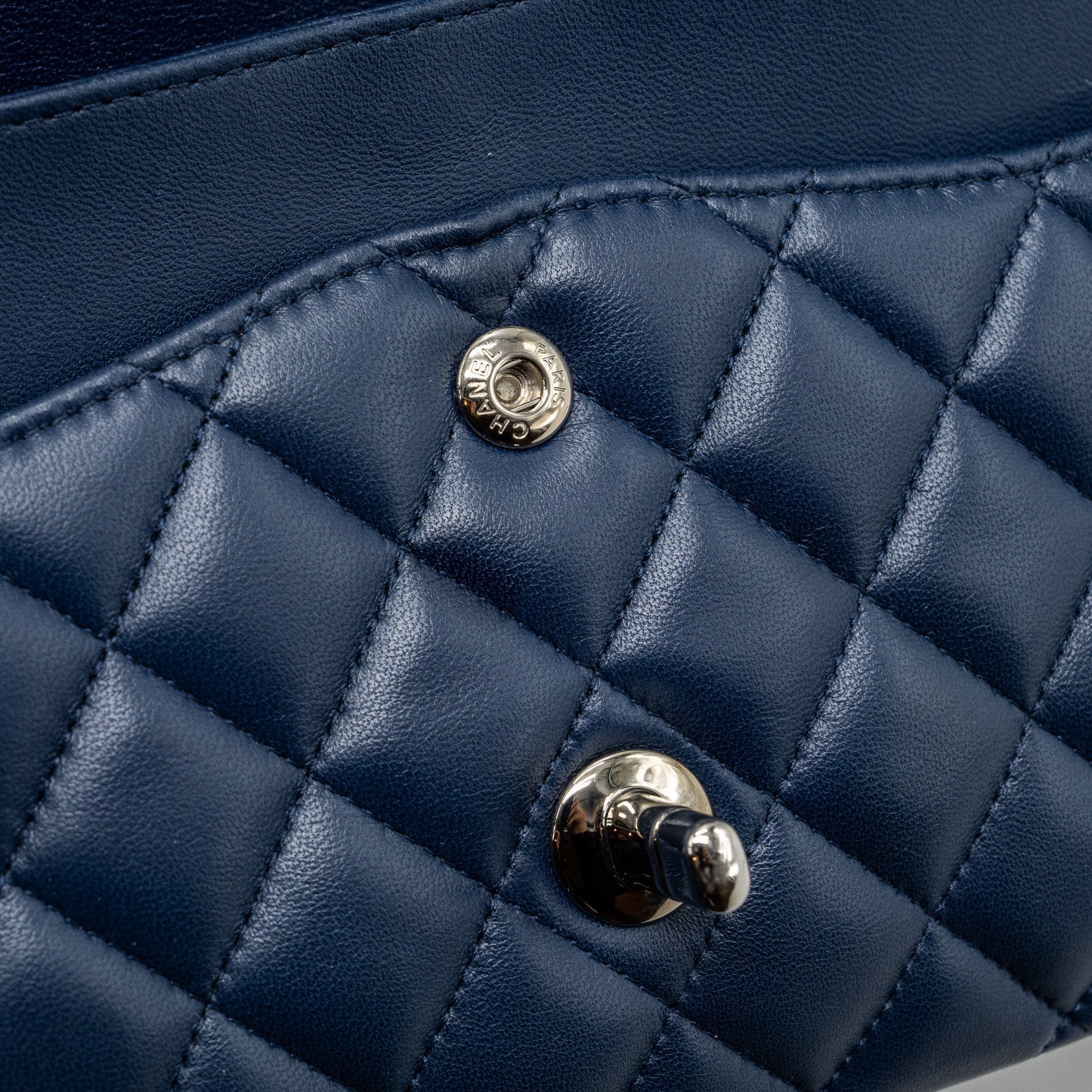 copy-of-chanel-medium-classic-double-flap-bag-lambskin-dark-blue-shw
