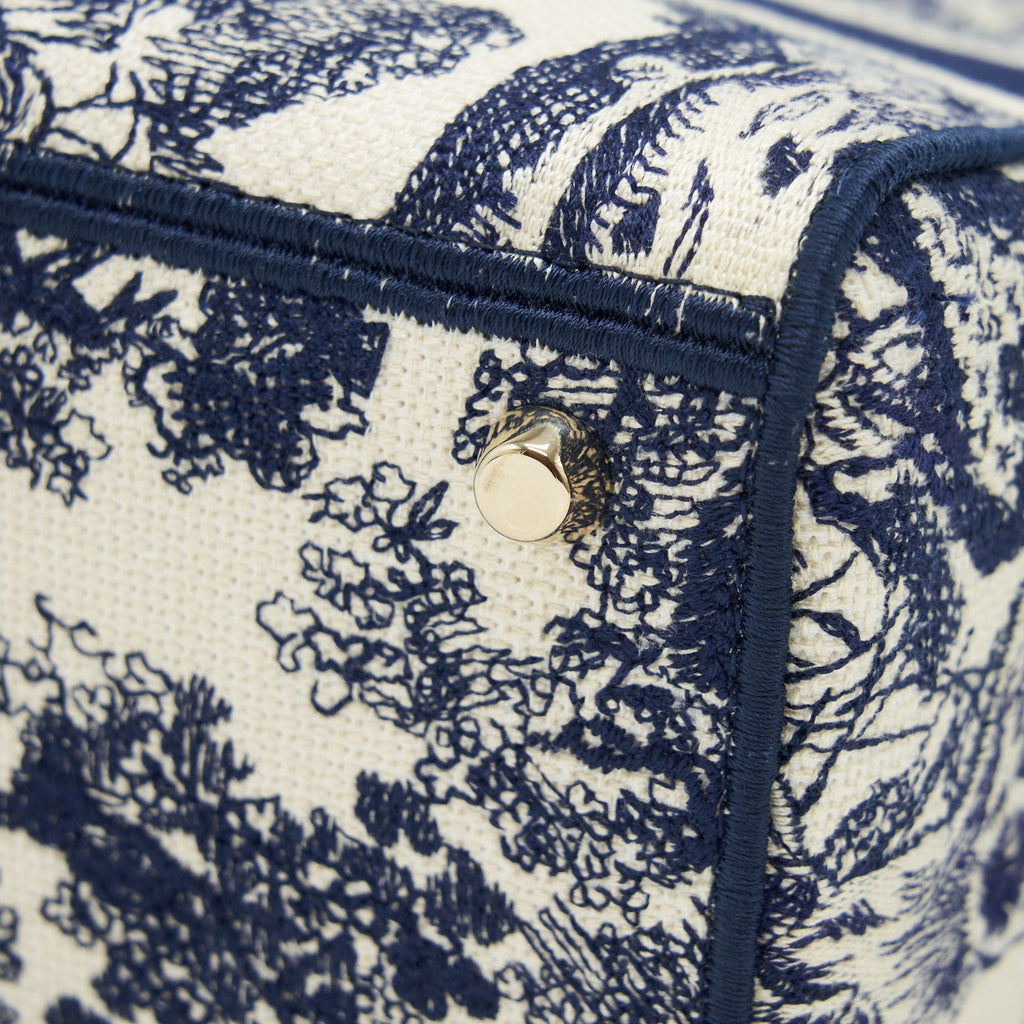 dior-medium-lady-dior-d-lite-bag-navy