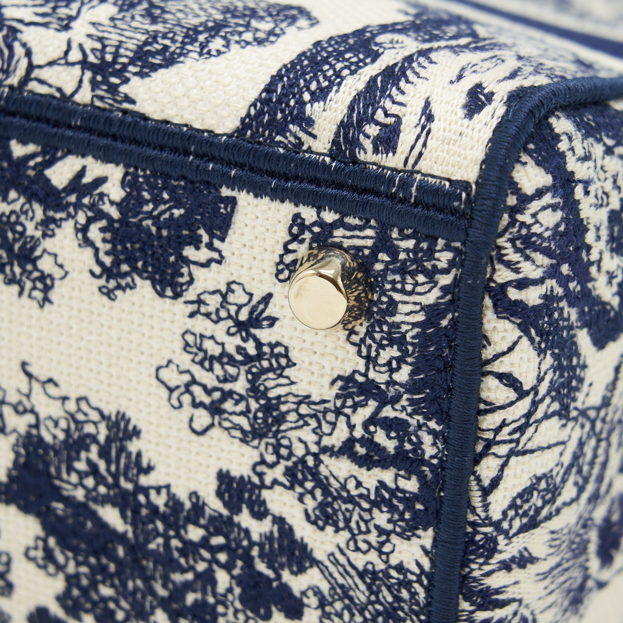 dior-medium-lady-dior-d-lite-bag-navy